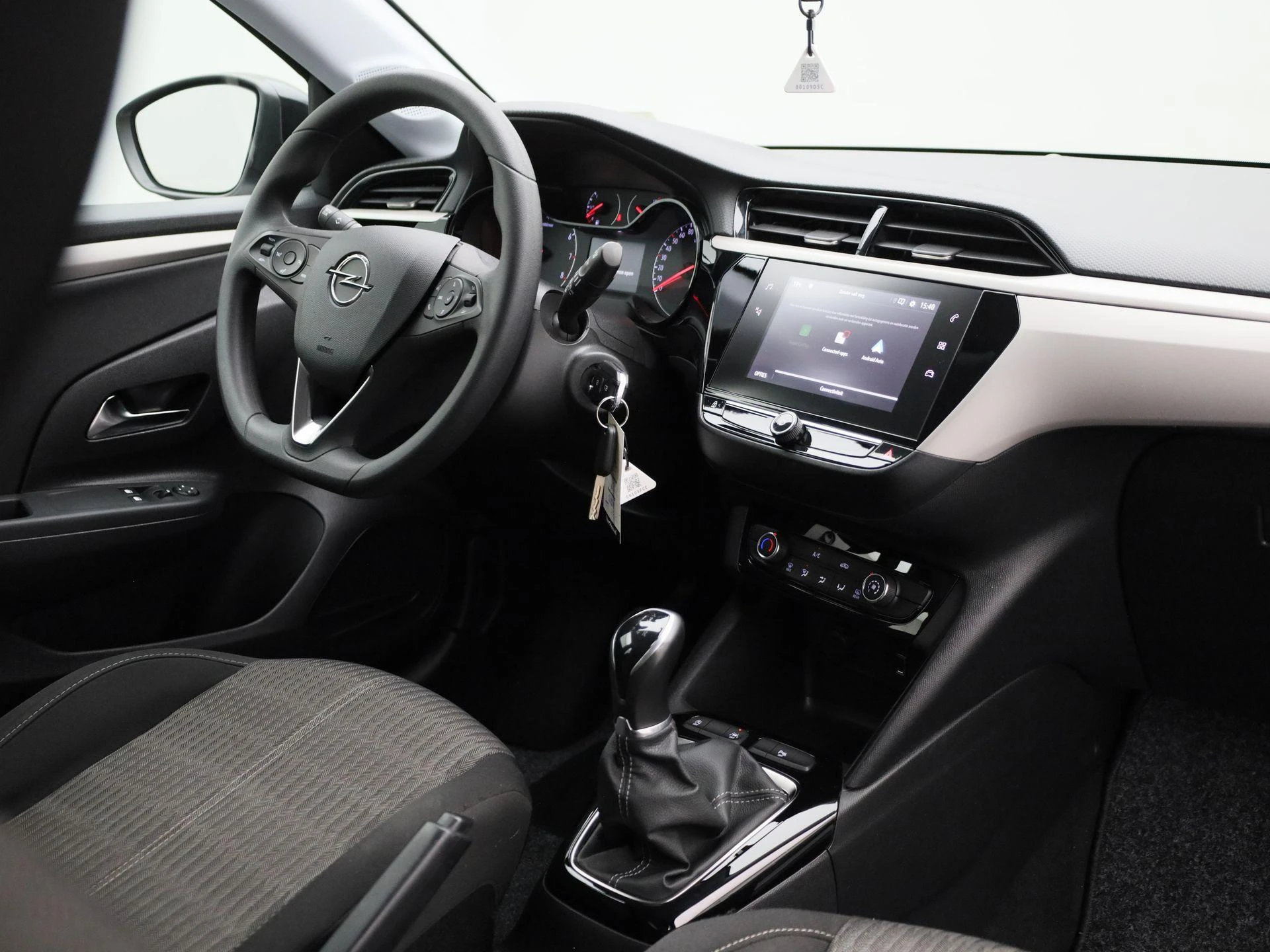 Opel-Corsa-image-31