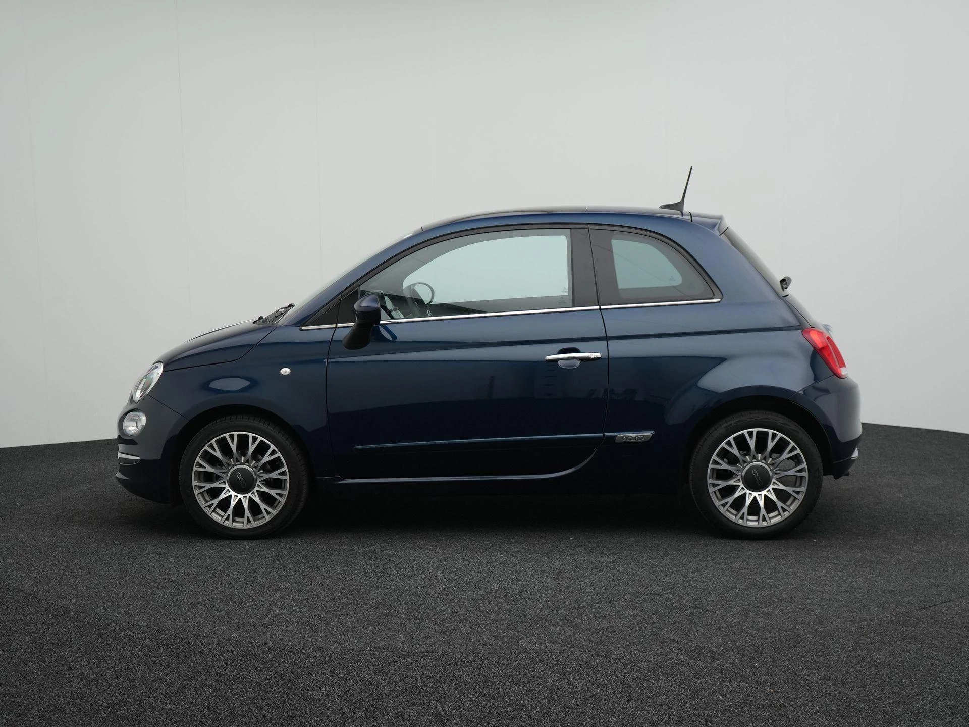 Fiat-500-image-3