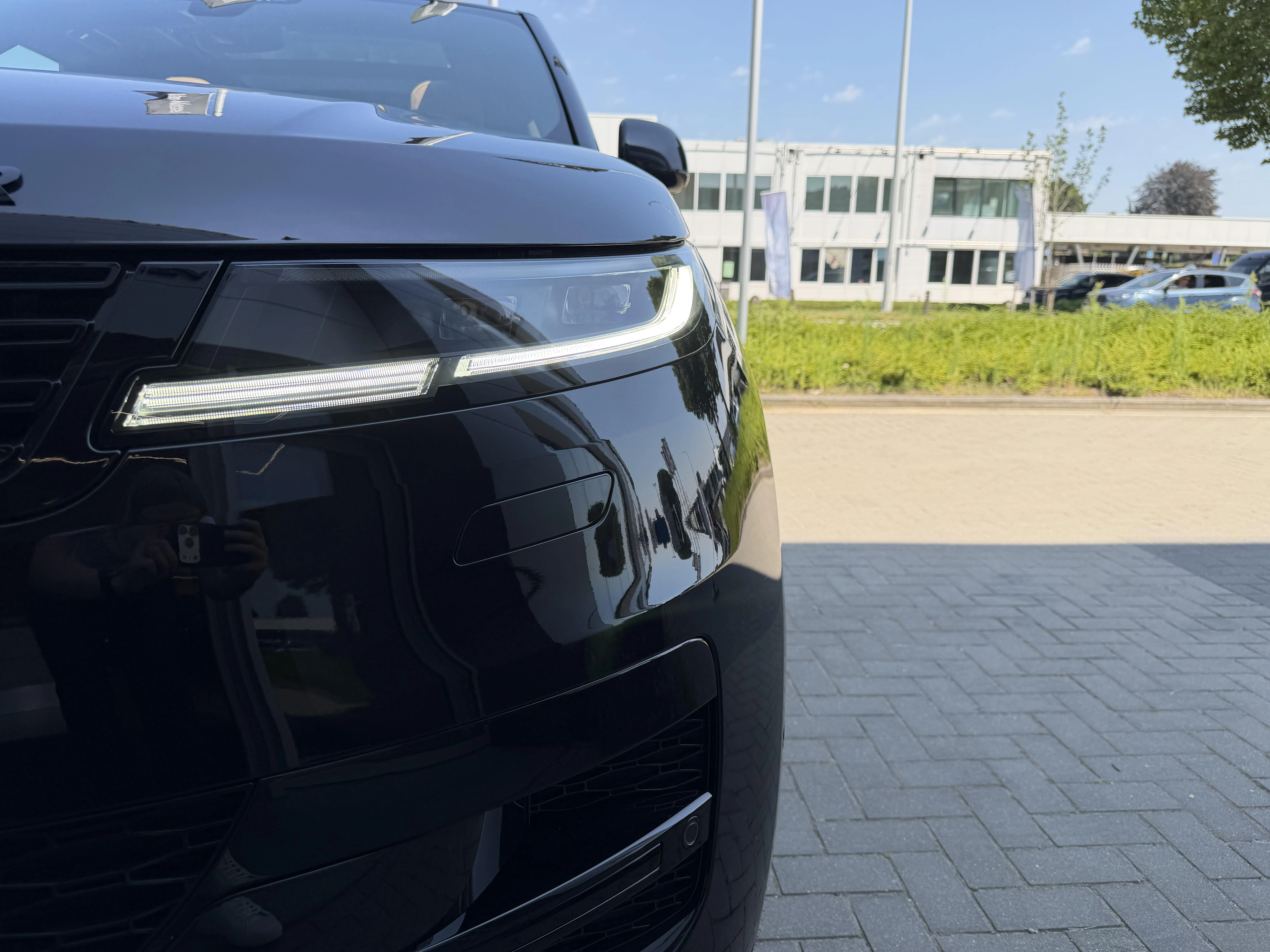 Land Rover-Range Rover Sport-image-33