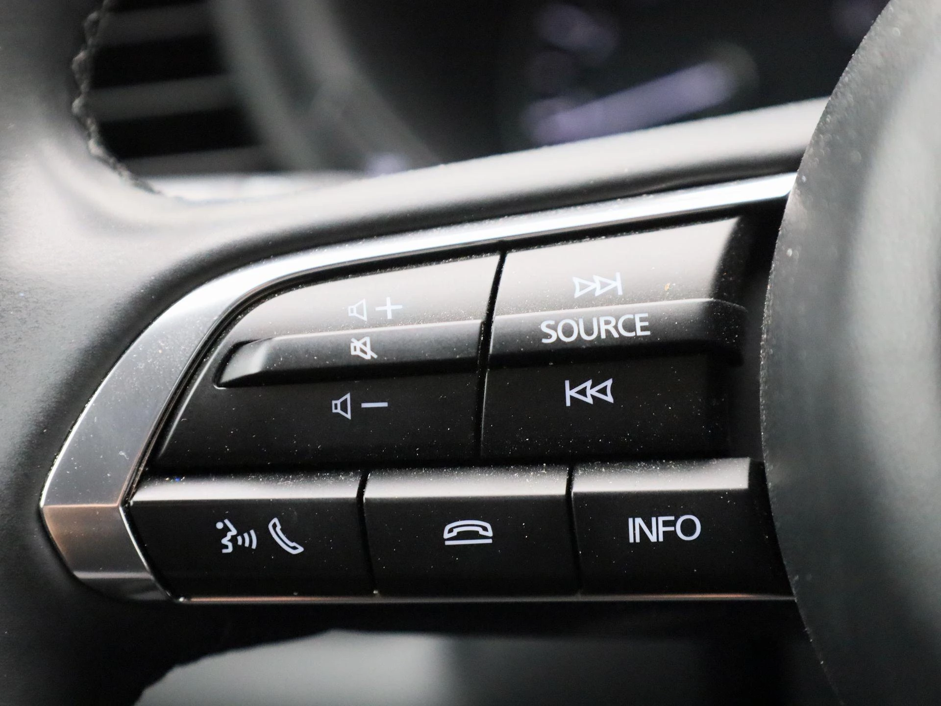 Mazda CX-30 2.0 e-SkyActiv-G M Hybrid Homura