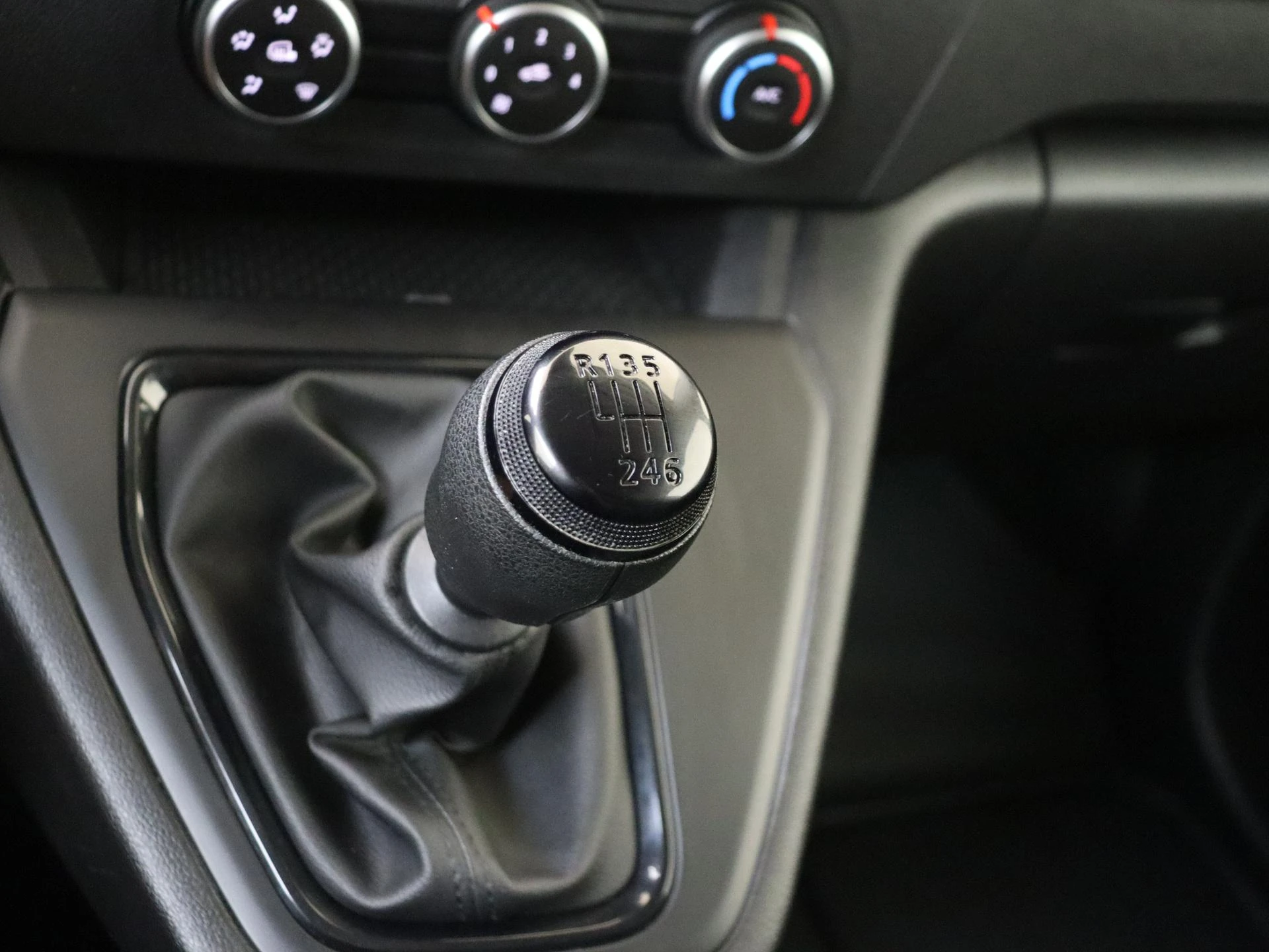 Renault-Kangoo-image-18