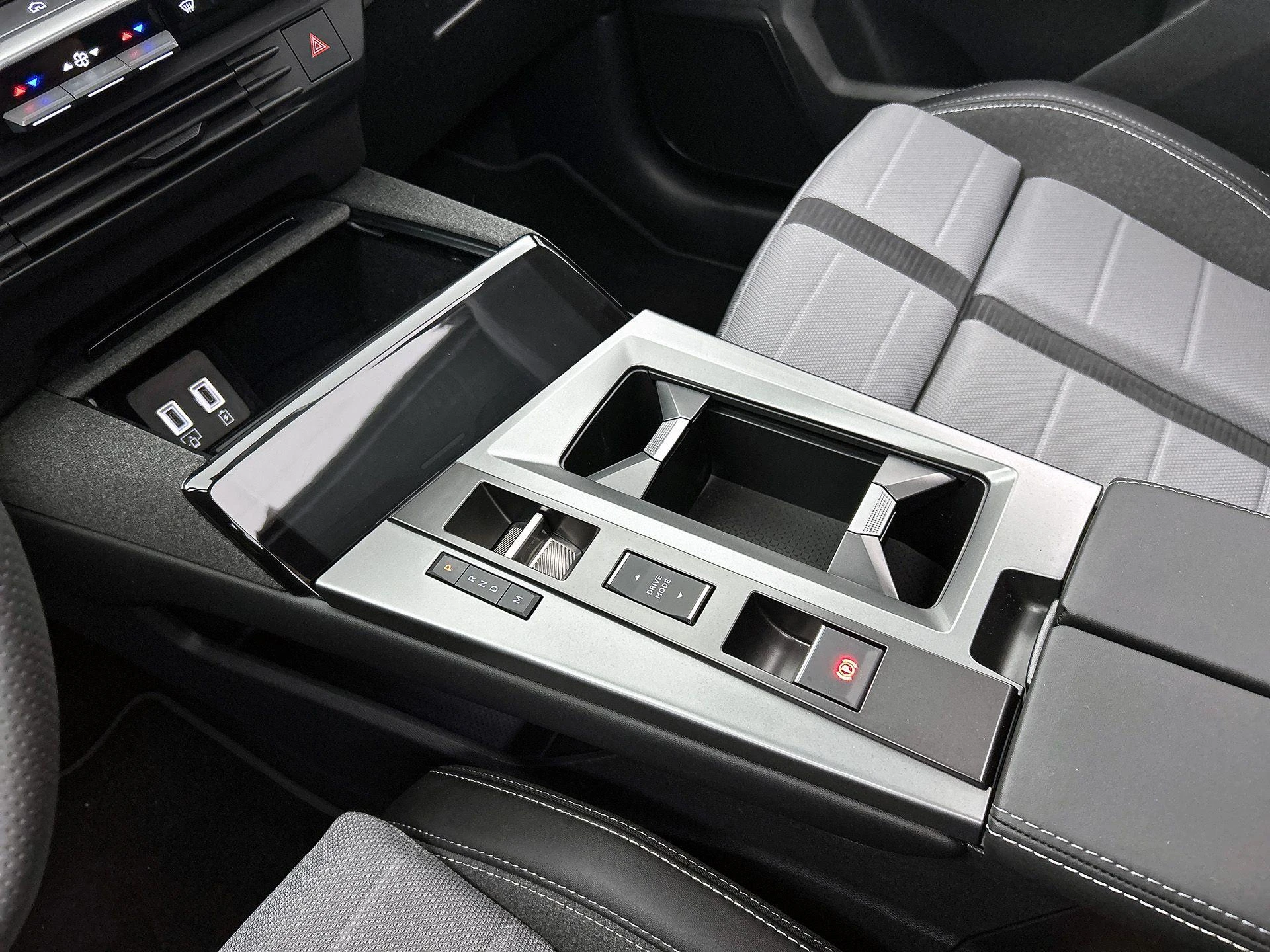 Opel-Grandland-image-11