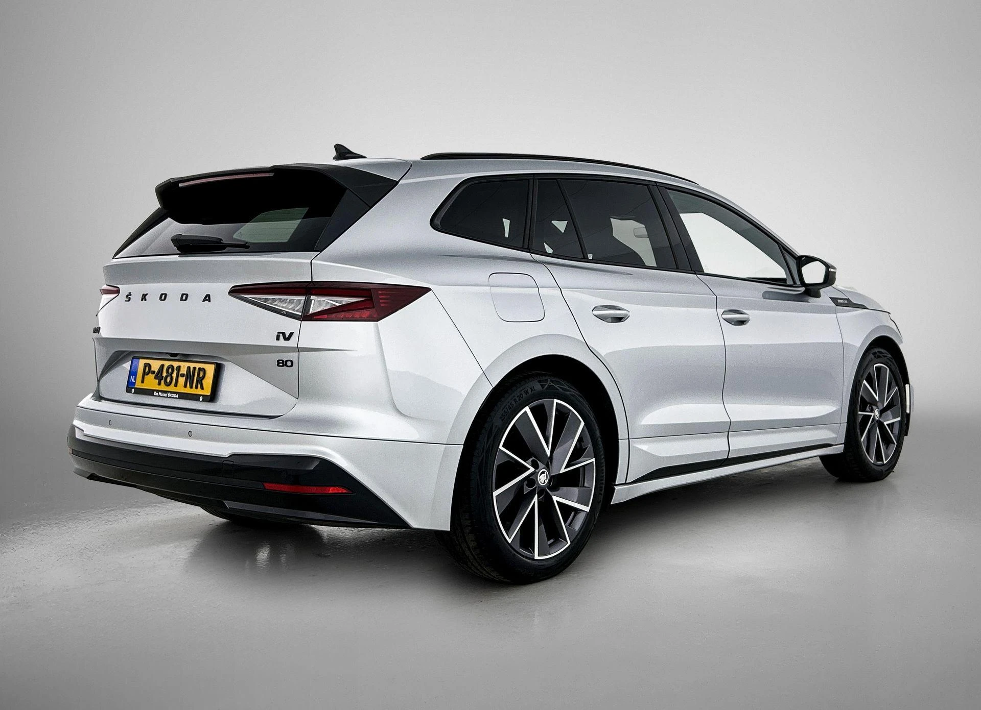 Škoda-Enyaq iV-image-3