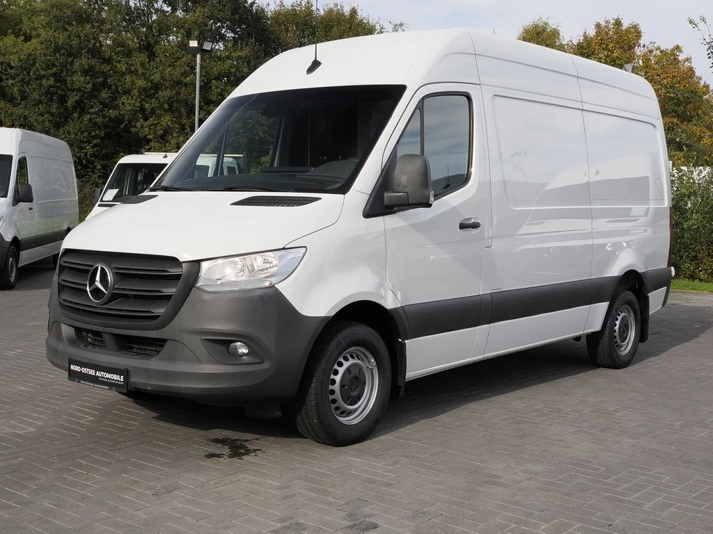 Mercedes-Benz-Sprinter 317 CDI-image-6
