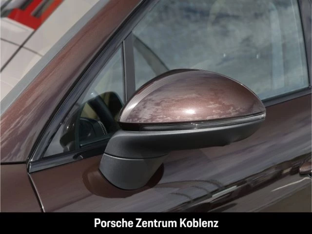 Porsche-Cayenne-image-9