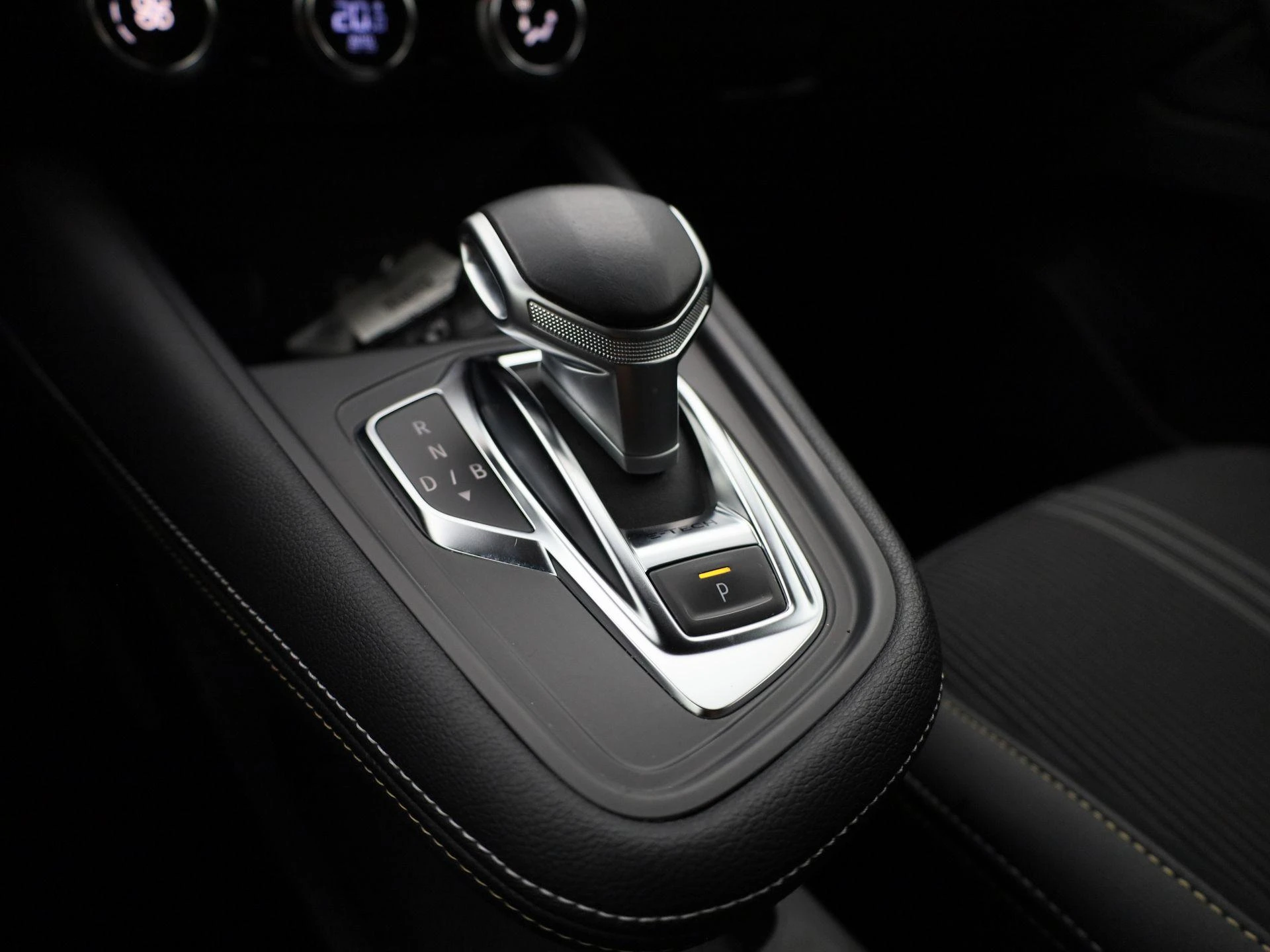 Renault Captur - 18