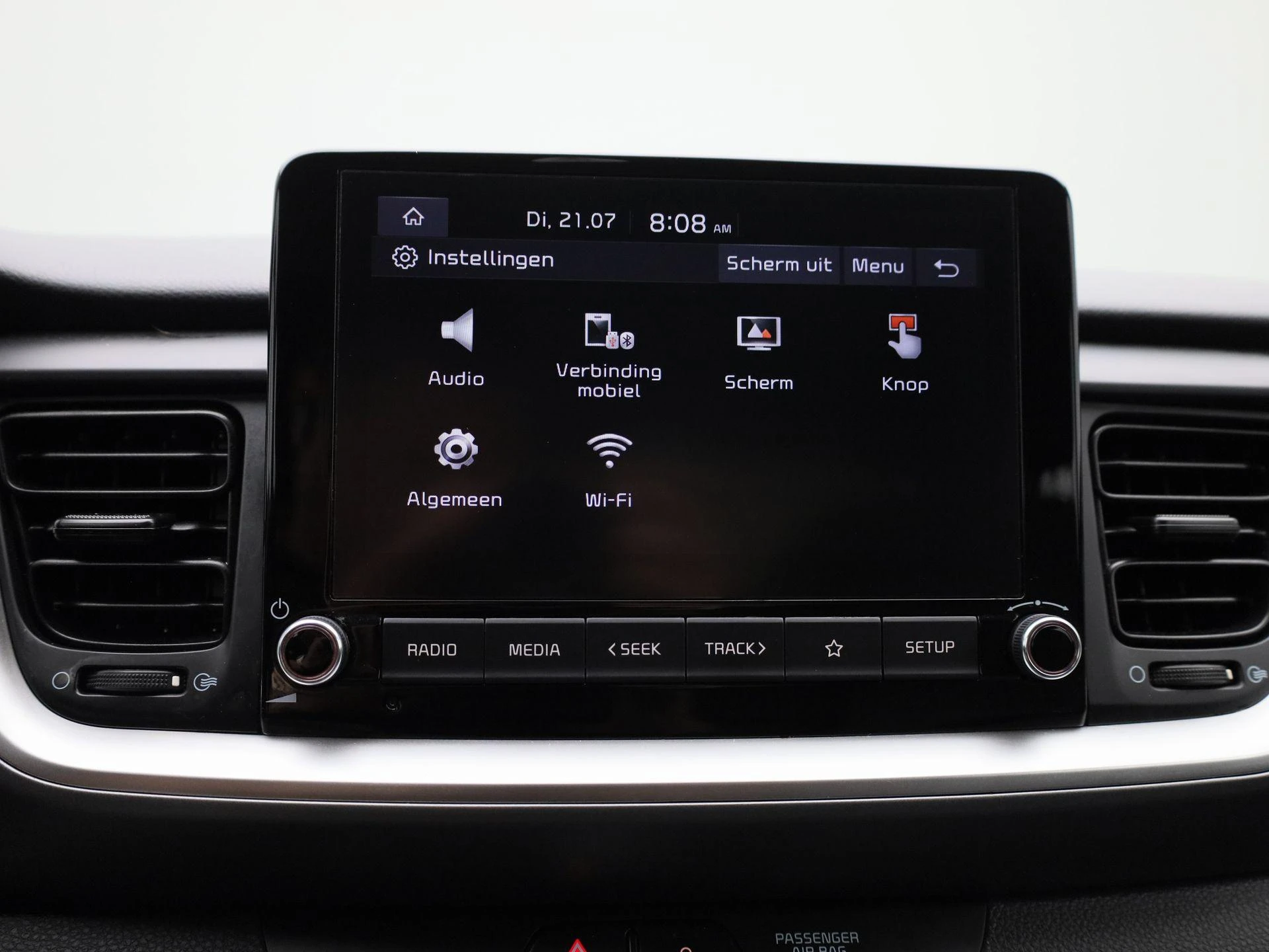 Kia-Stonic-image-19