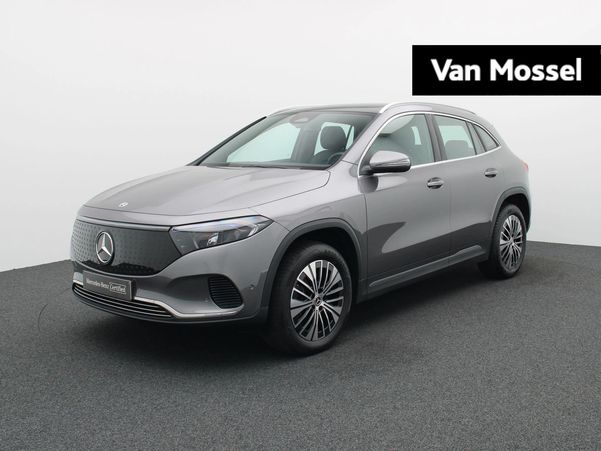 Mercedes-Benz-EQA-image-0