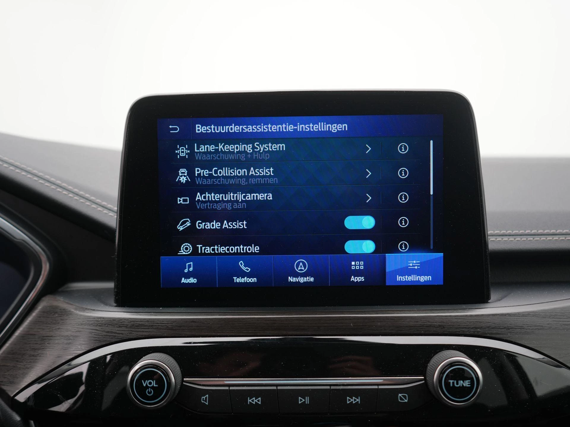 Ford-Kuga-image-15