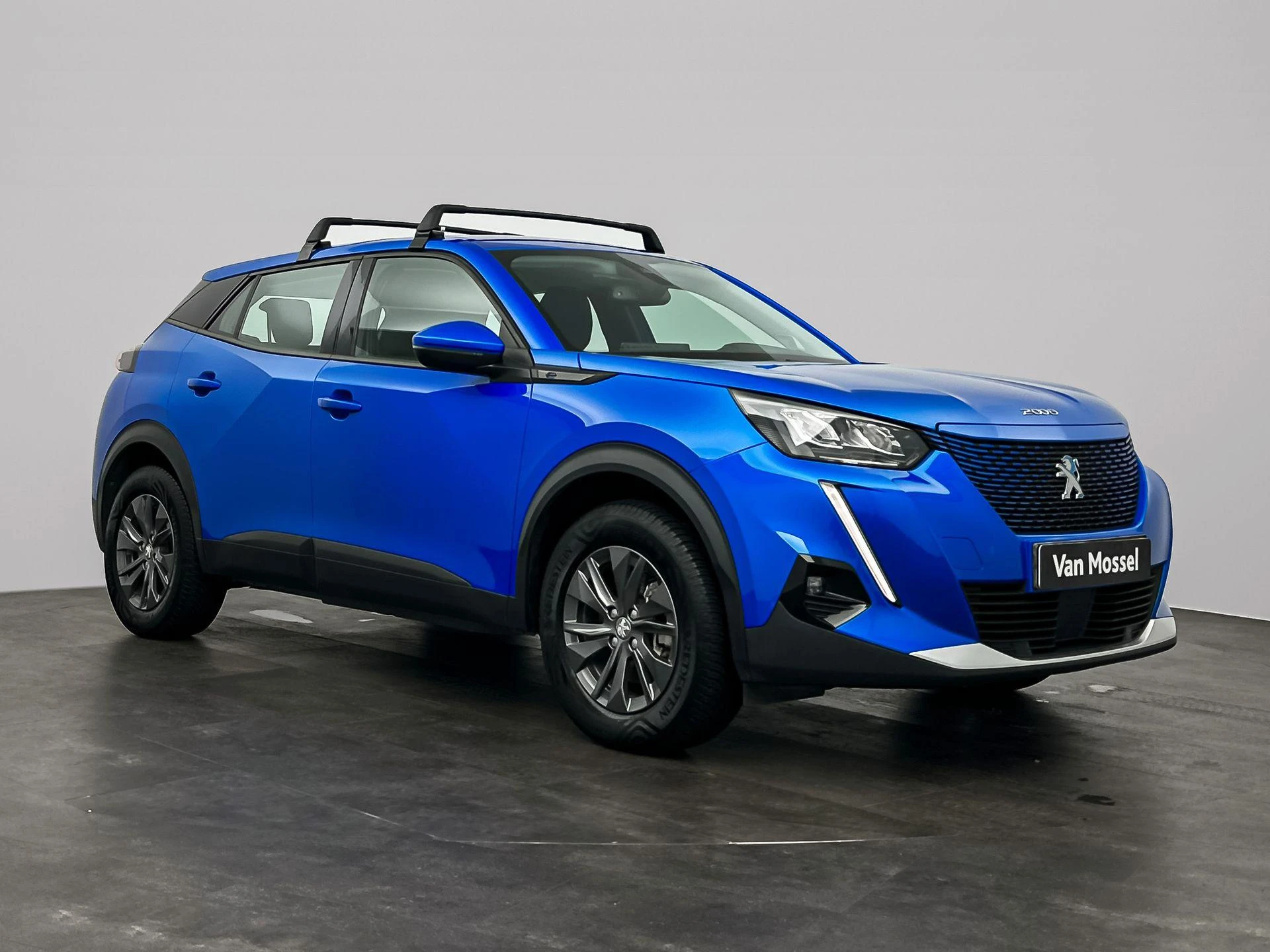Peugeot-e-2008-image-6