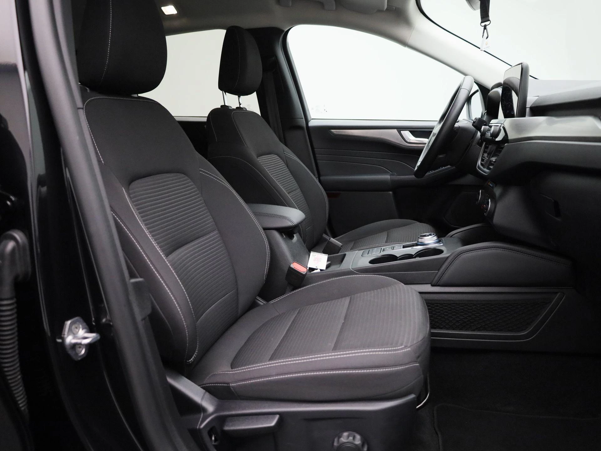 Ford-Kuga-image-29