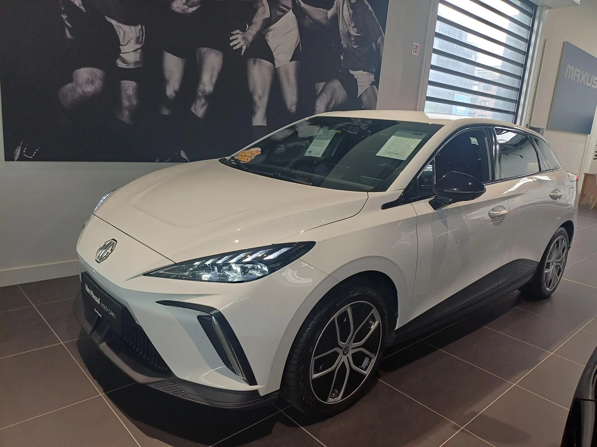 MG MG4 EV 64 kWh Luxury