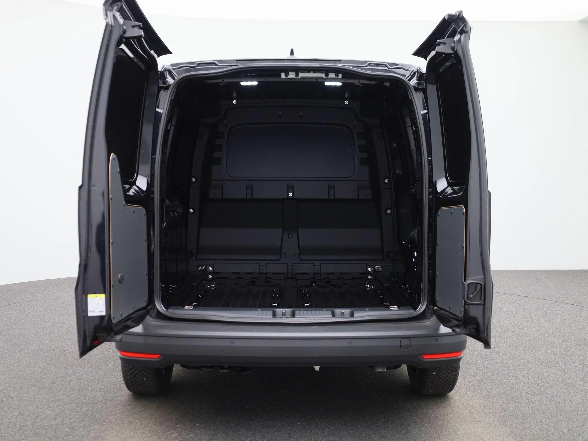 Volkswagen-Caddy-image-10