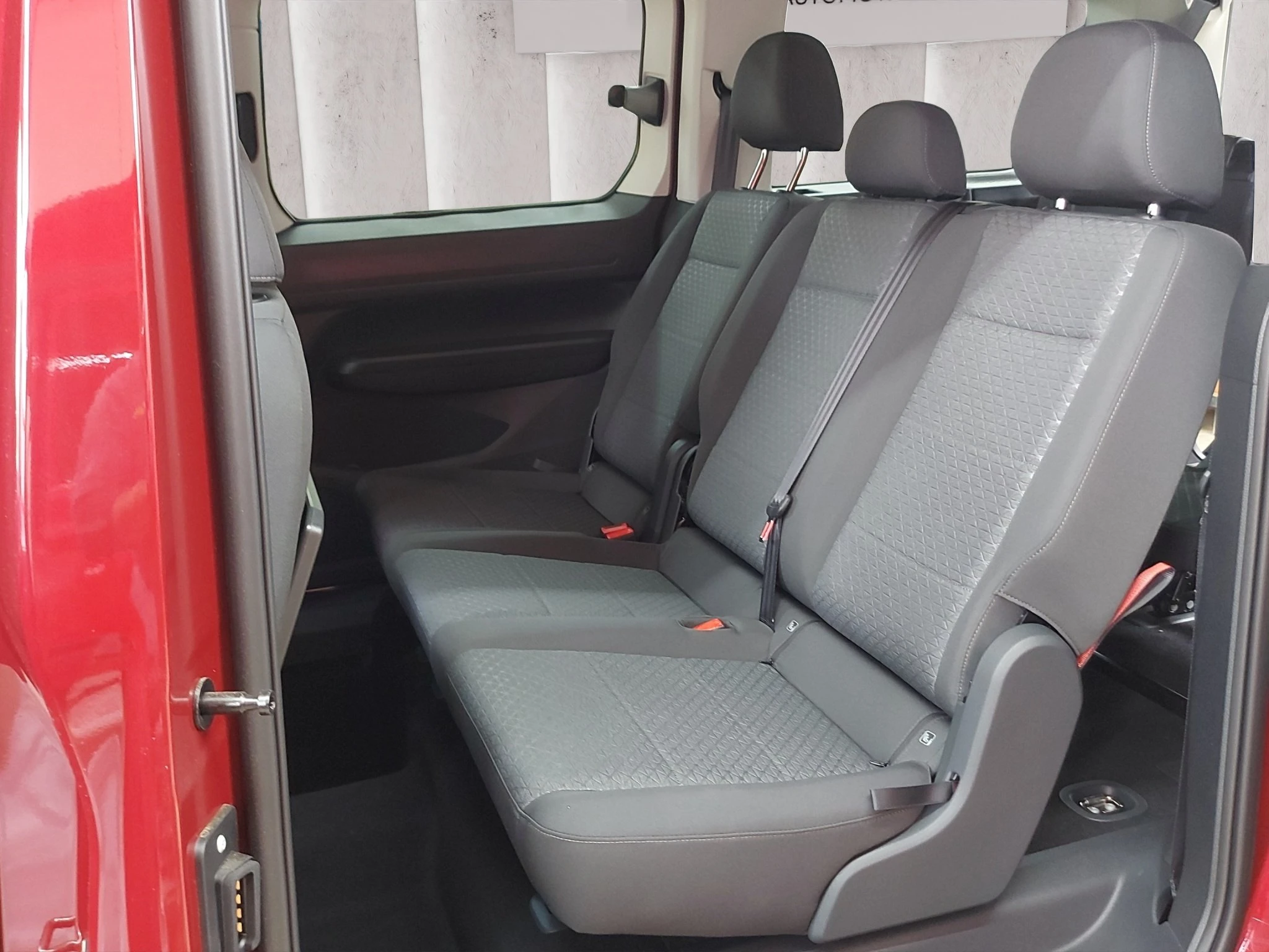Ford-Tourneo Connect-image-10