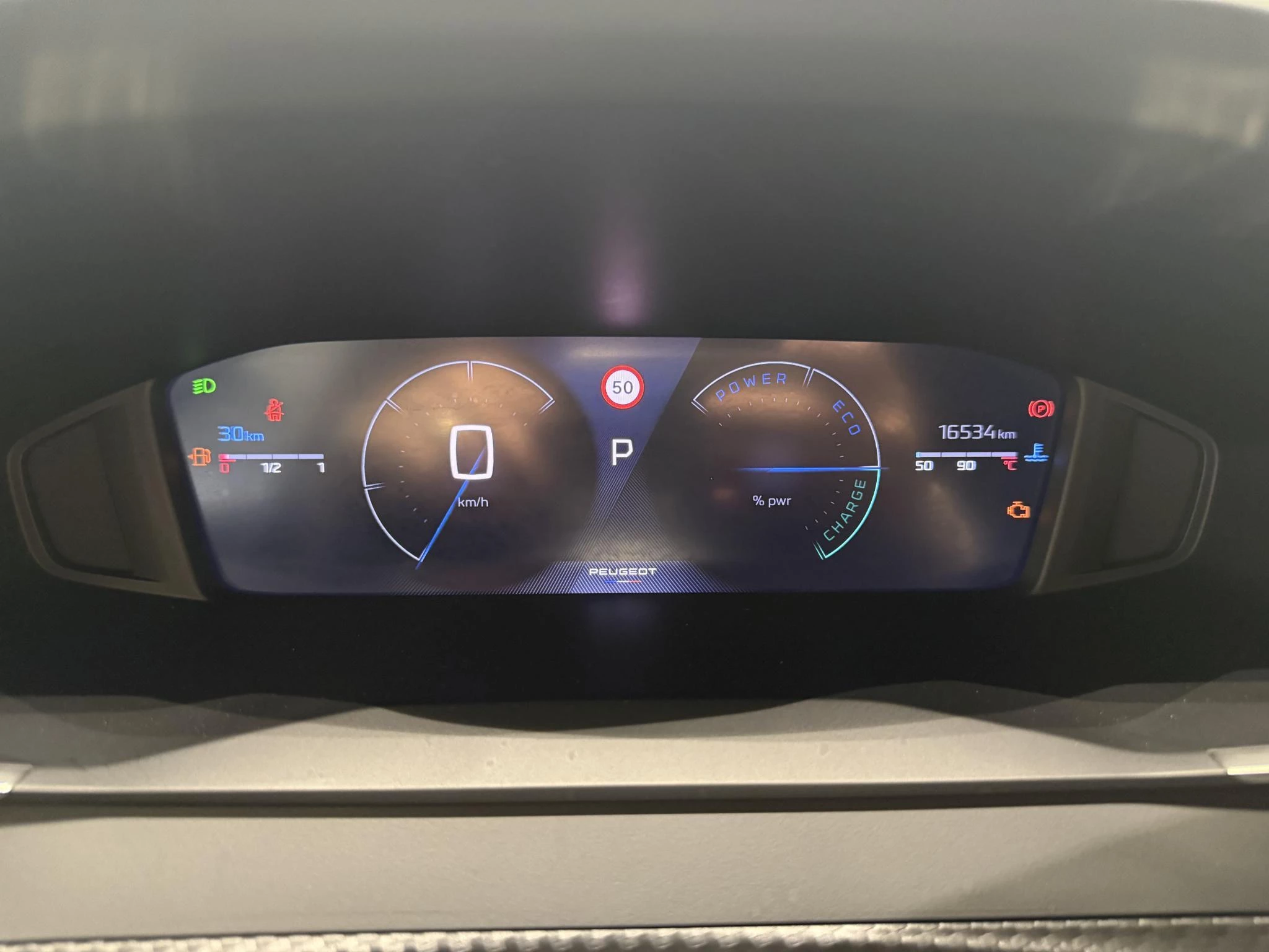 Peugeot-2008-image-14