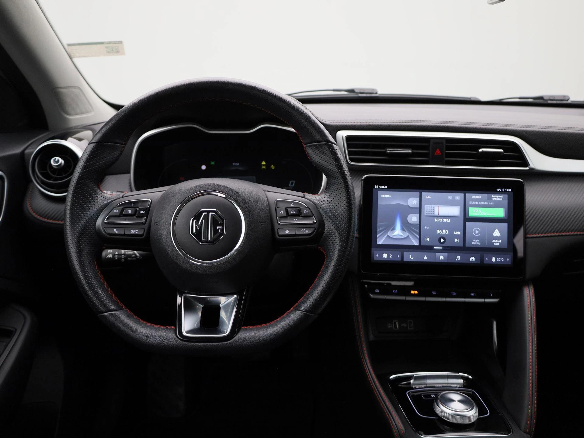 MG-ZS EV-image-6
