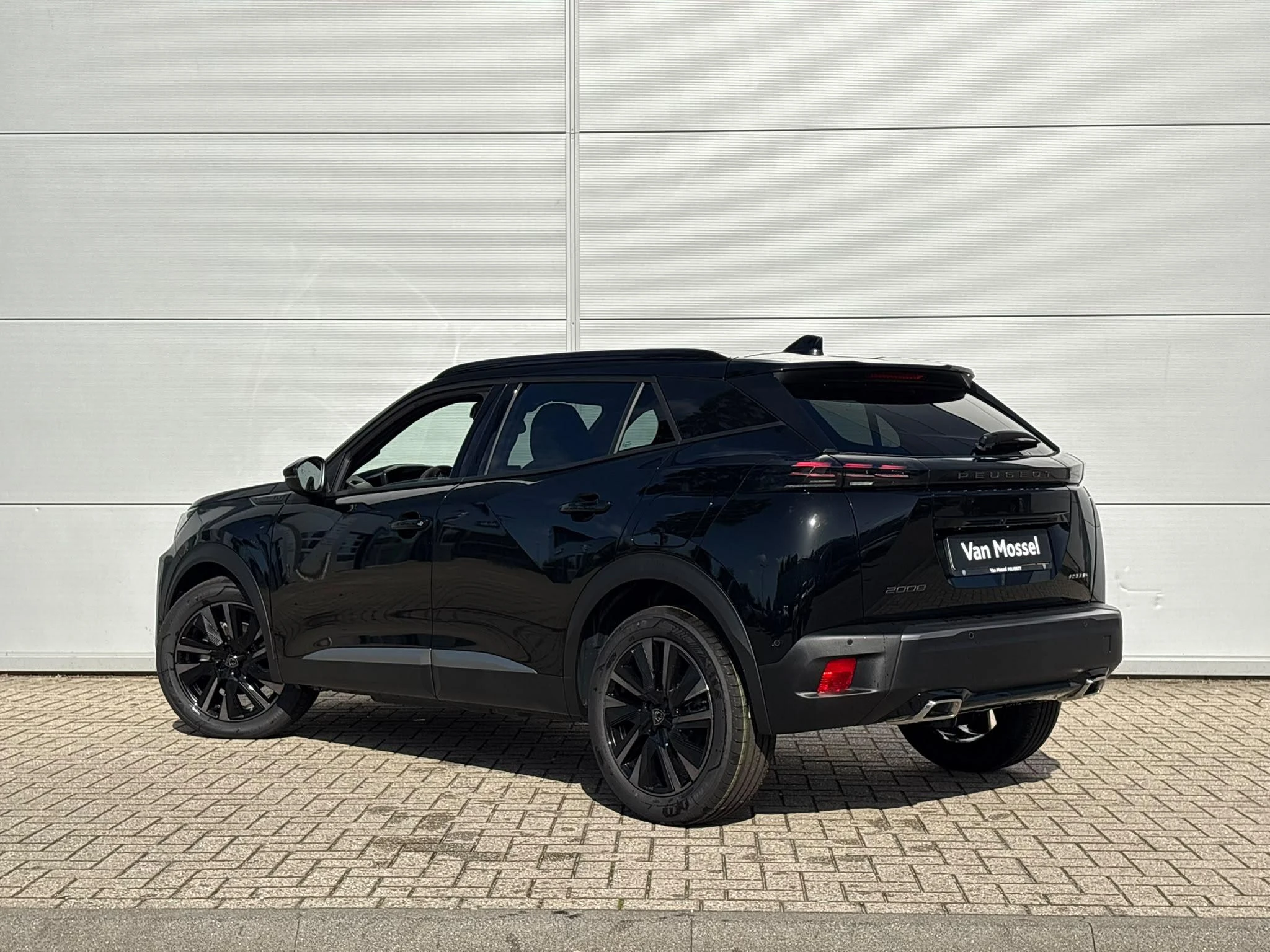 Peugeot-2008-image-3