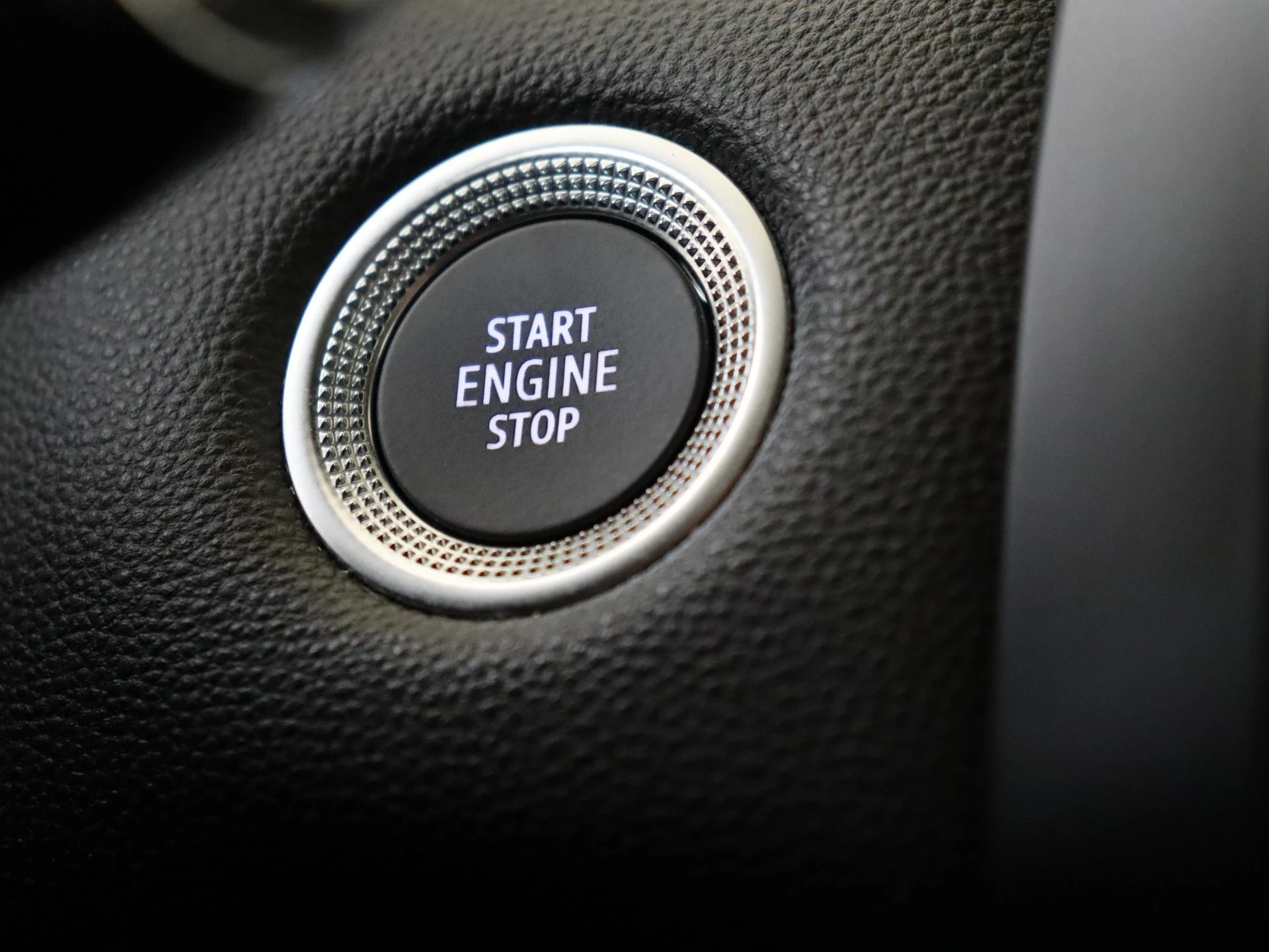Renault-Captur-image-21