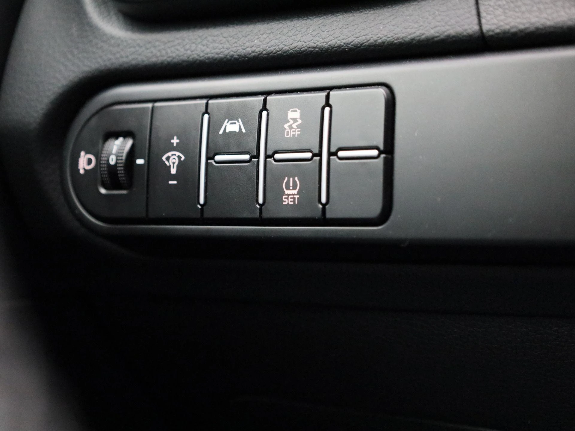 Kia-Ceed Sportswagon-image-17