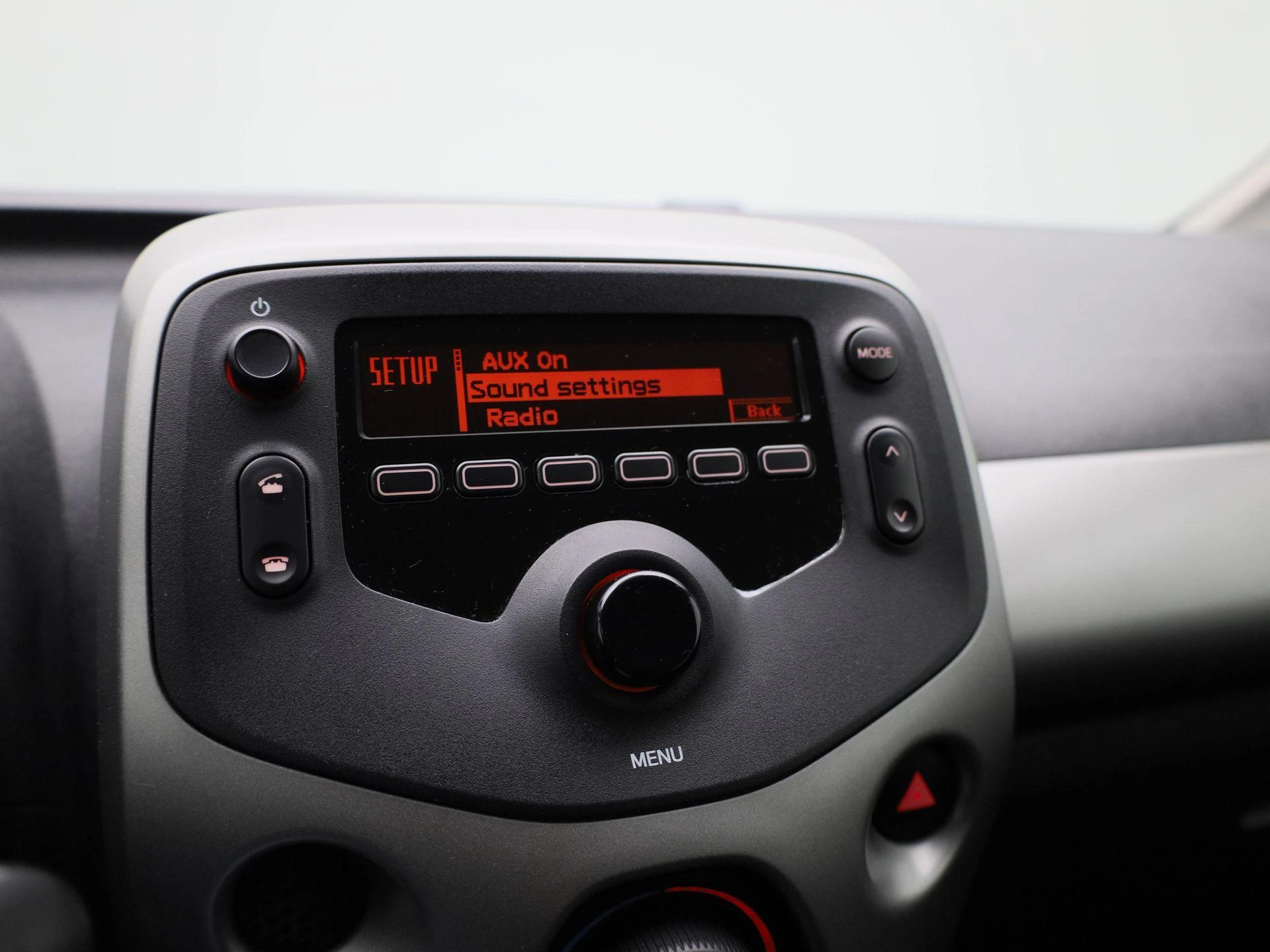 Peugeot-108-image-21