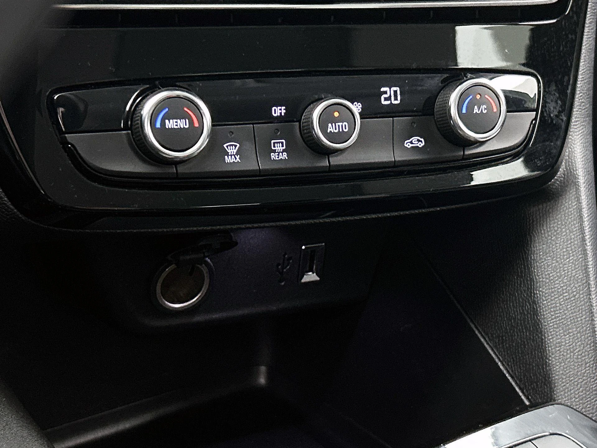 Opel-Mokka-image-19