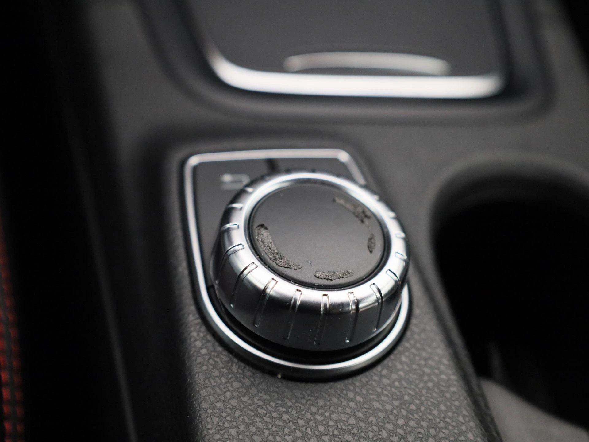 Mercedes-Benz-B-Klasse-image-22
