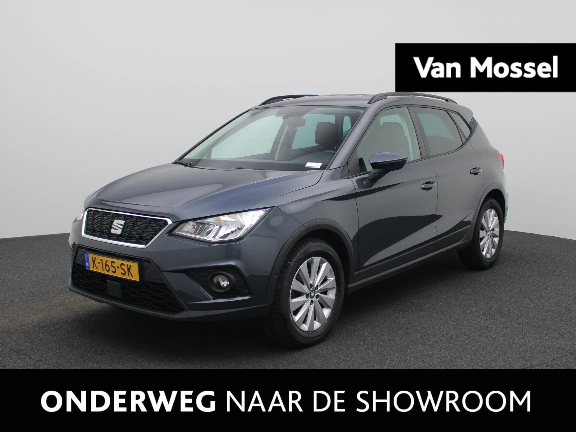SEAT-Arona-image-0
