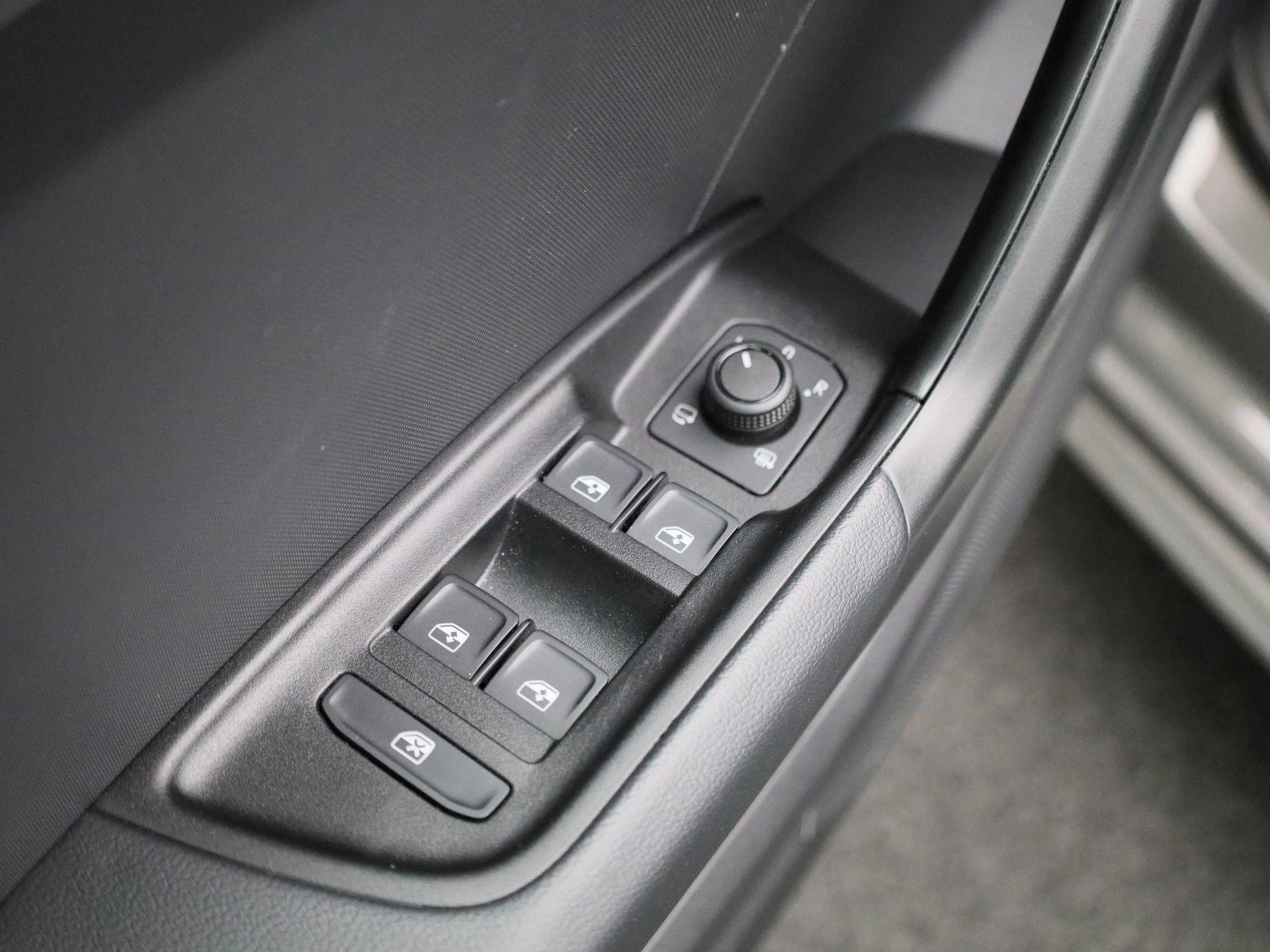 Audi-A1 Sportback-image-34