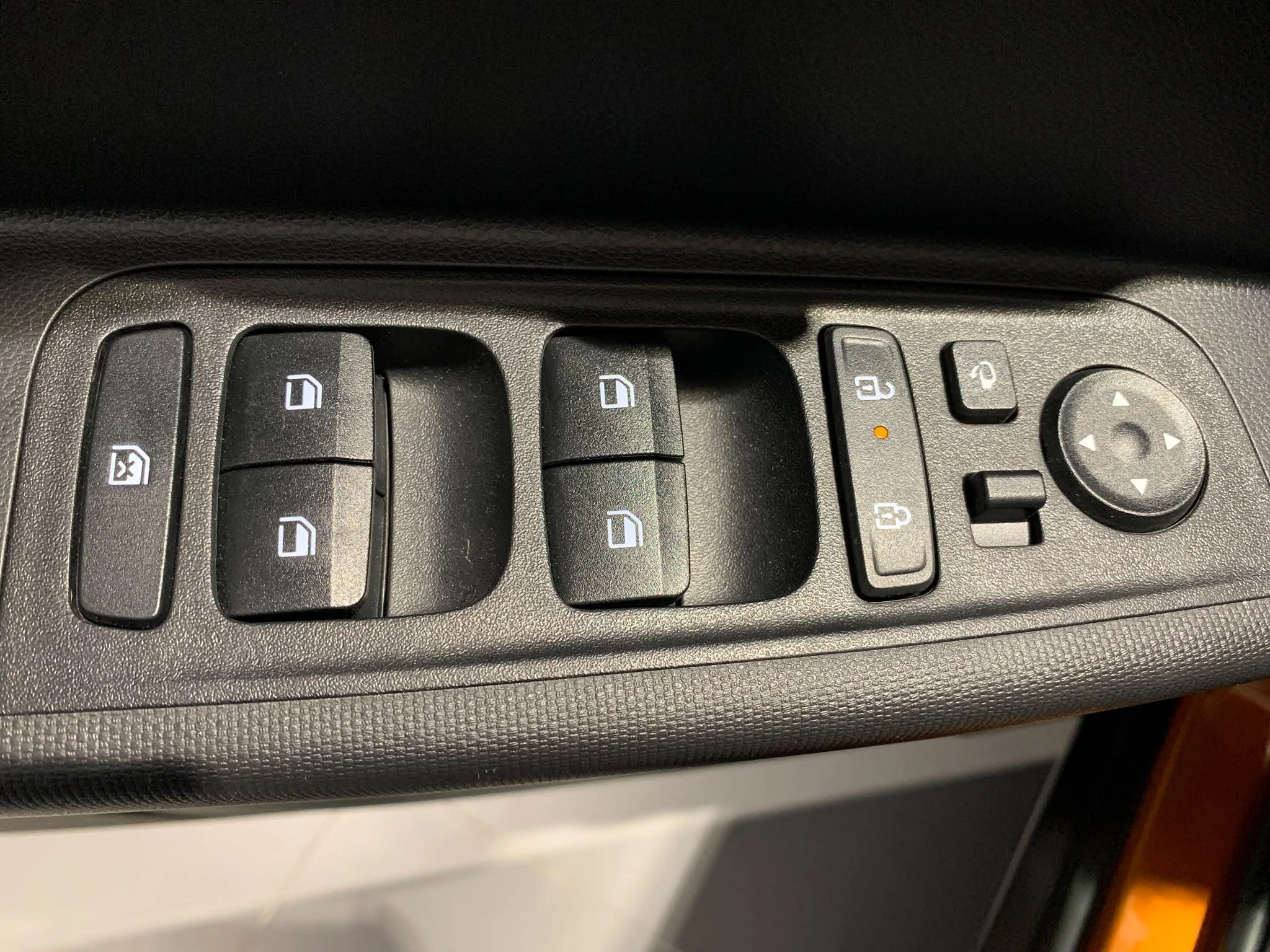 Hyundai-Inster-image-12