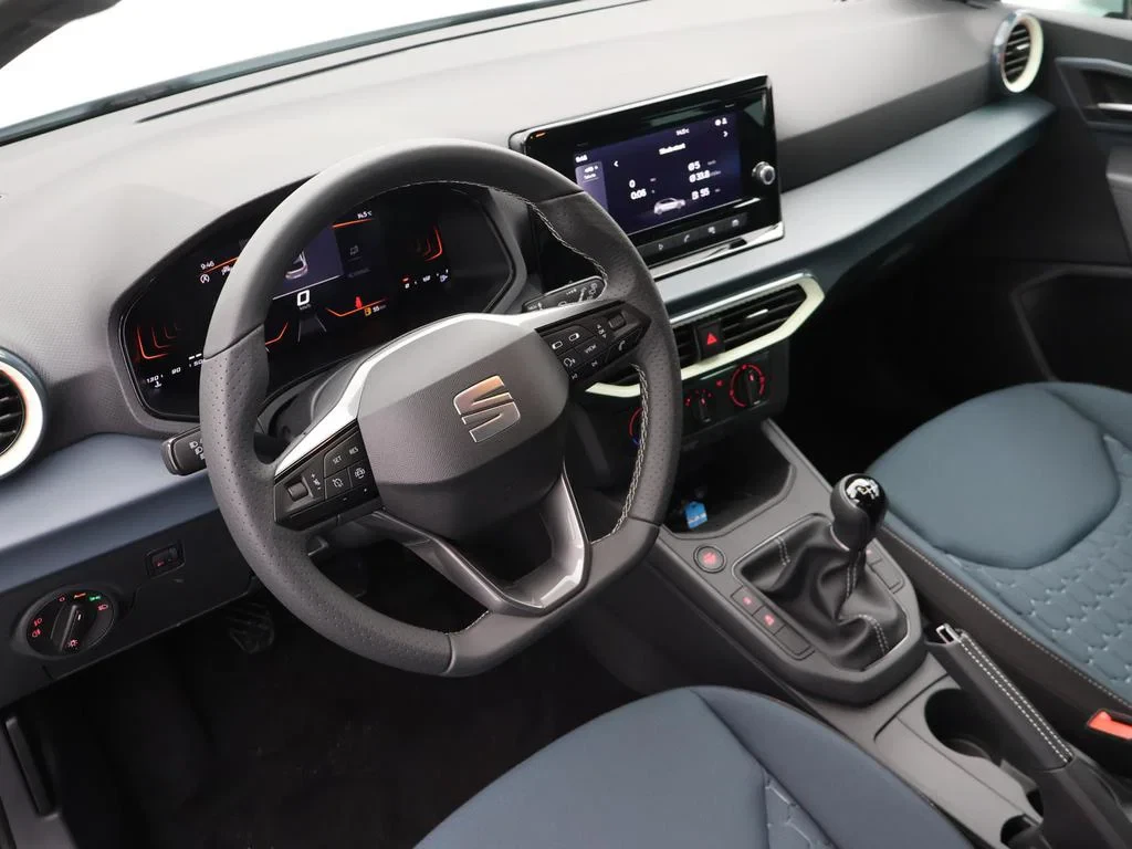 SEAT-Ibiza-image-14
