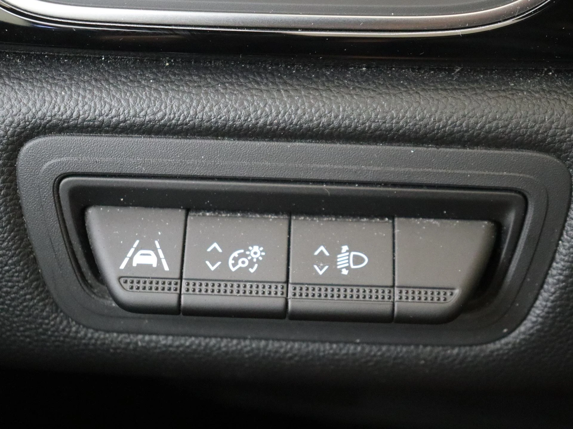 Renault-Captur-image-24