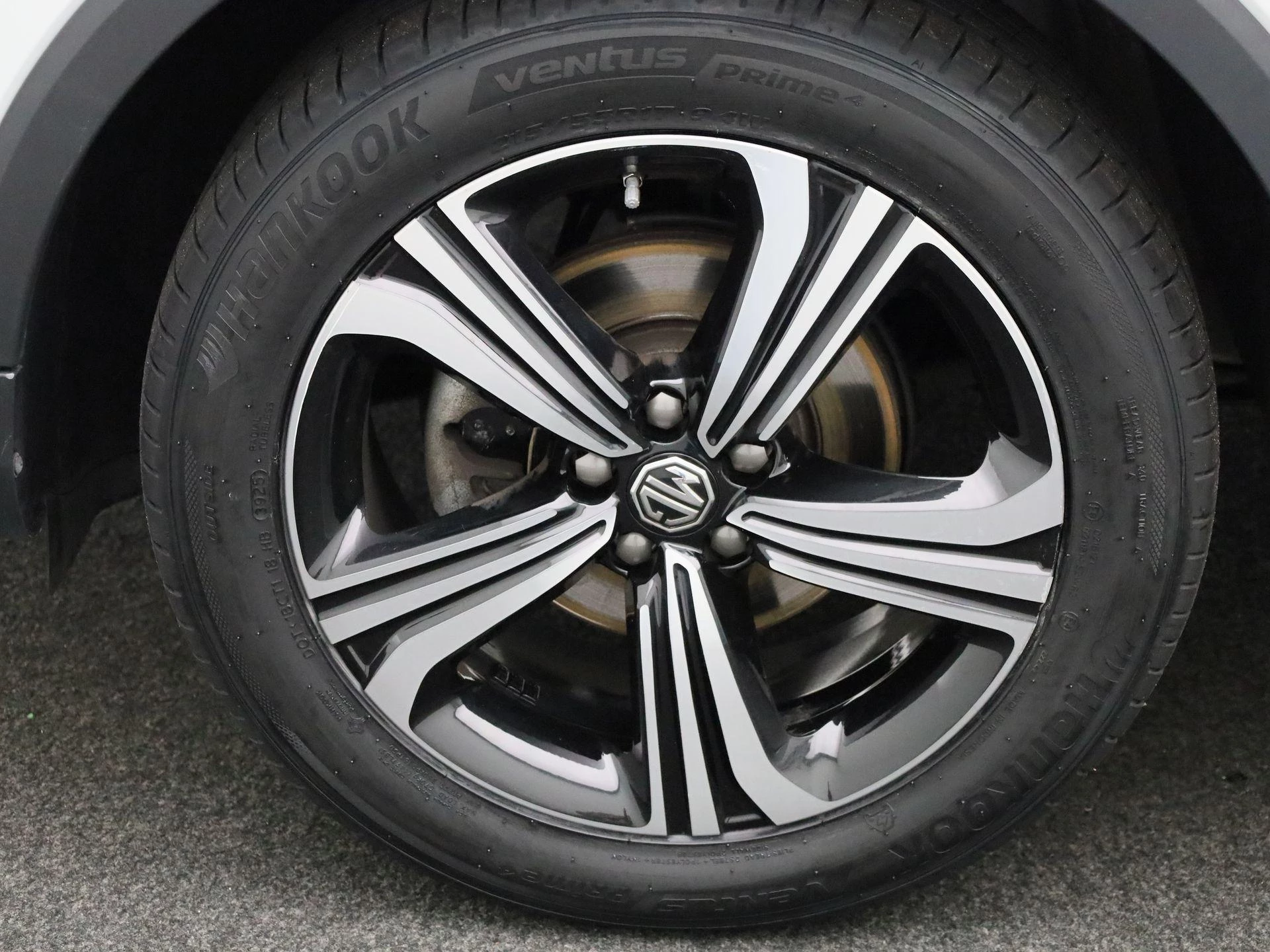 MG-ZS-image-11