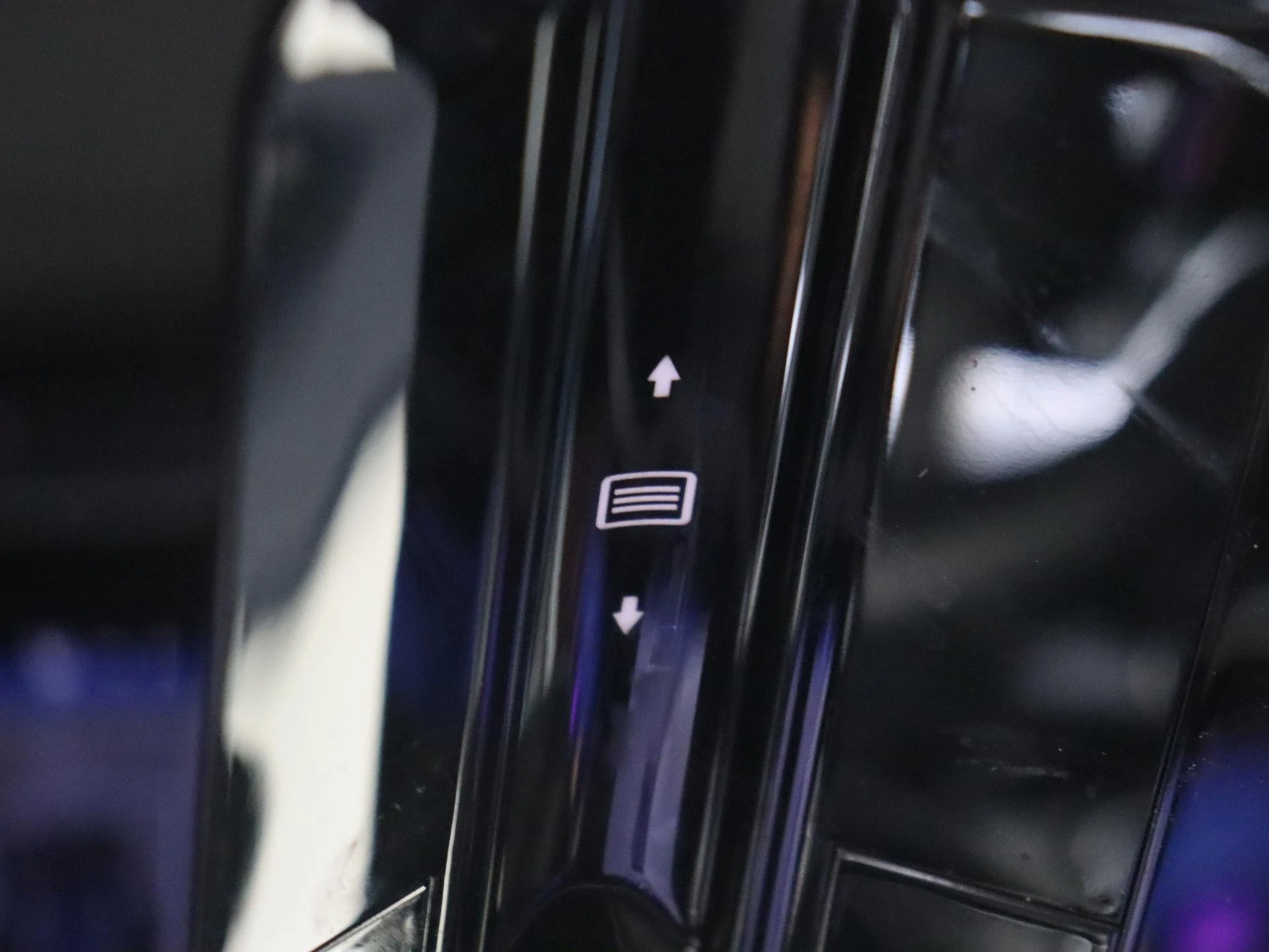 Mercedes-Benz-E-Klasse-image-30