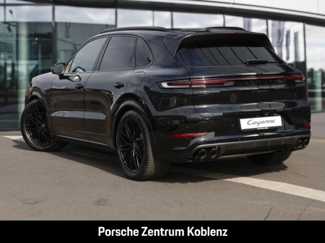 Porsche-Cayenne-image-2