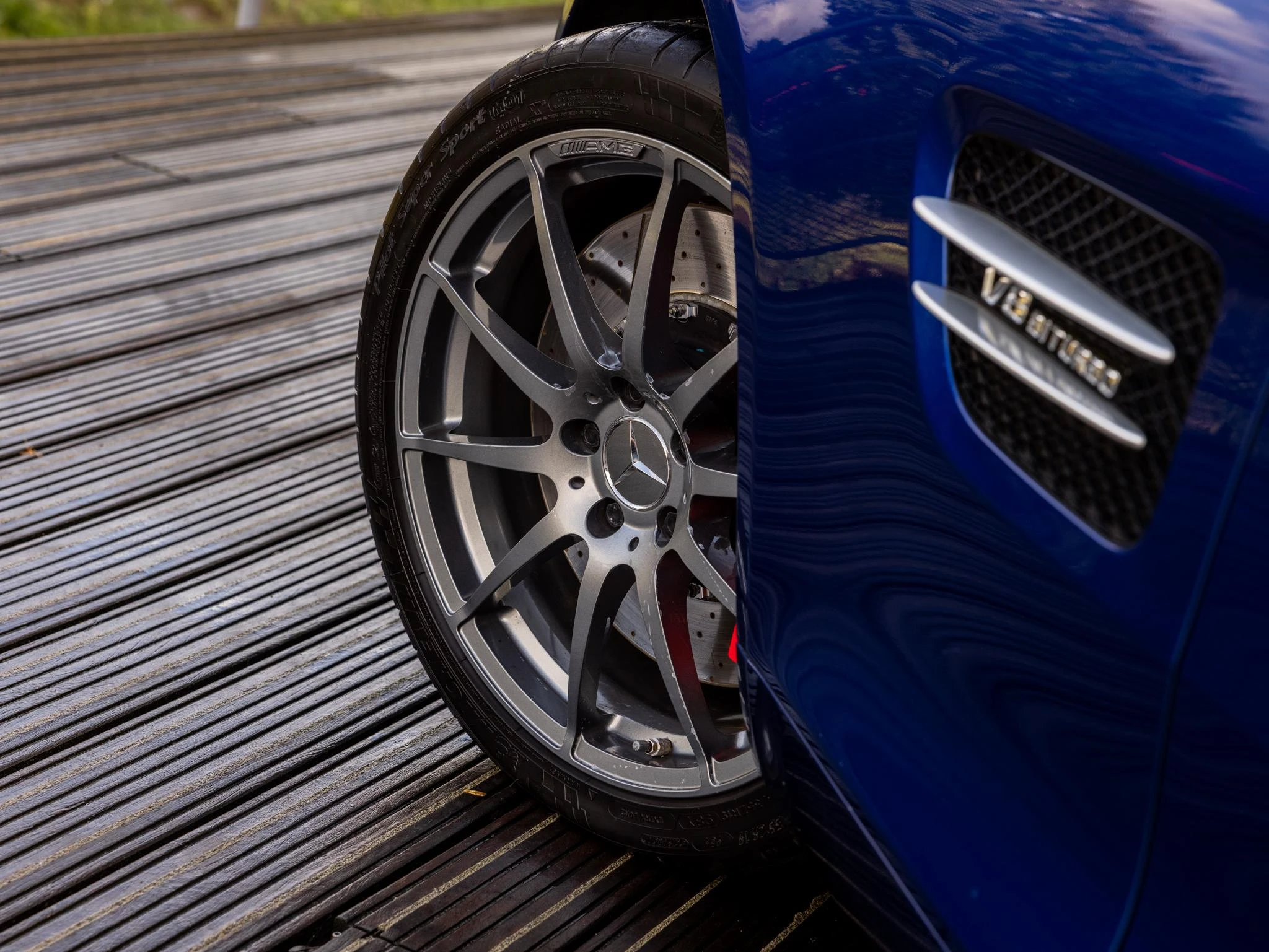 Mercedes-AMG-GT-image-14
