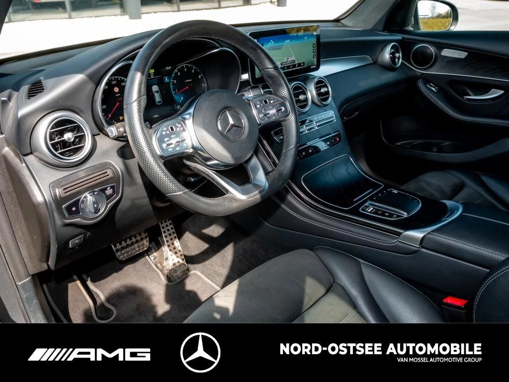 Mercedes-Benz GLC 300 4M Coupé AMG SD PARKPAKET DISTRO SOUND AMG Line