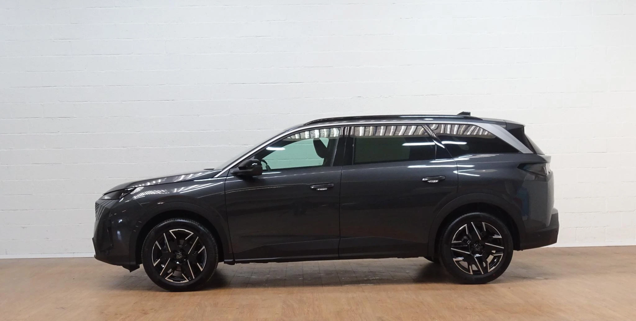 Peugeot-5008-image-7