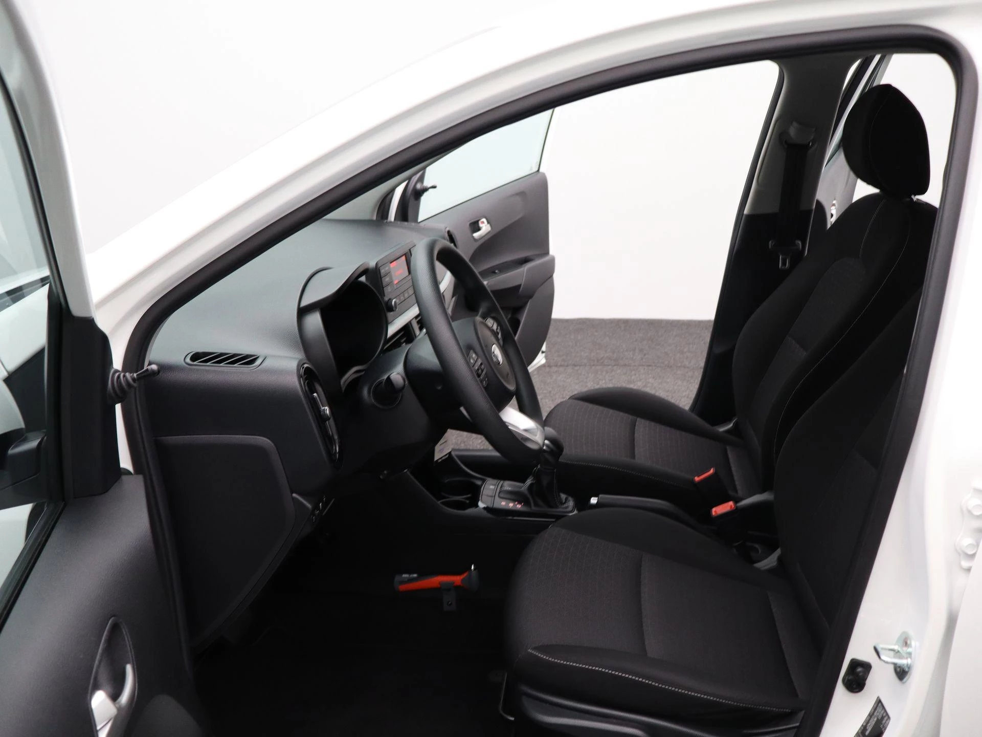 Kia-Picanto-image-10