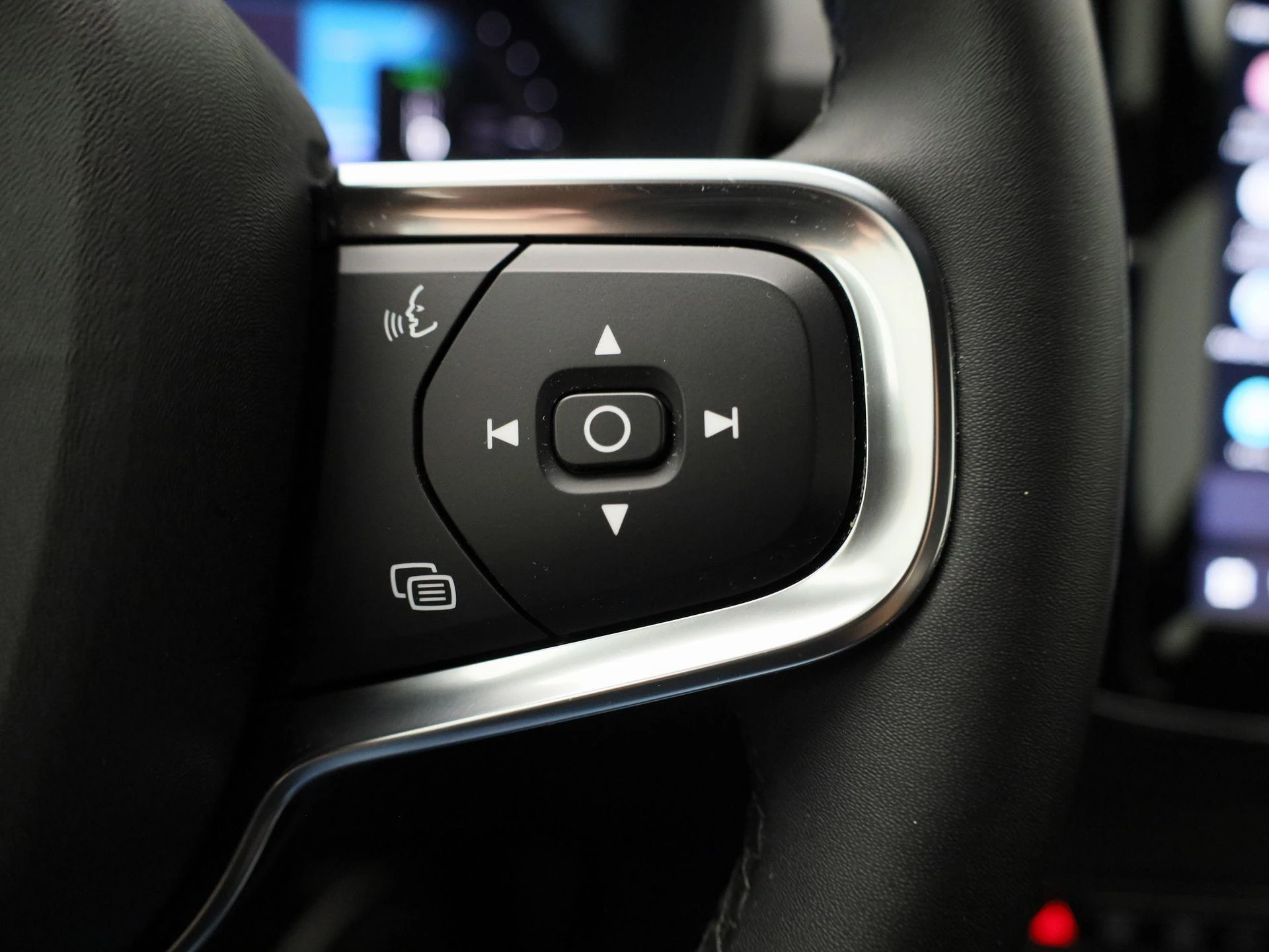 Volvo-XC40-image-15