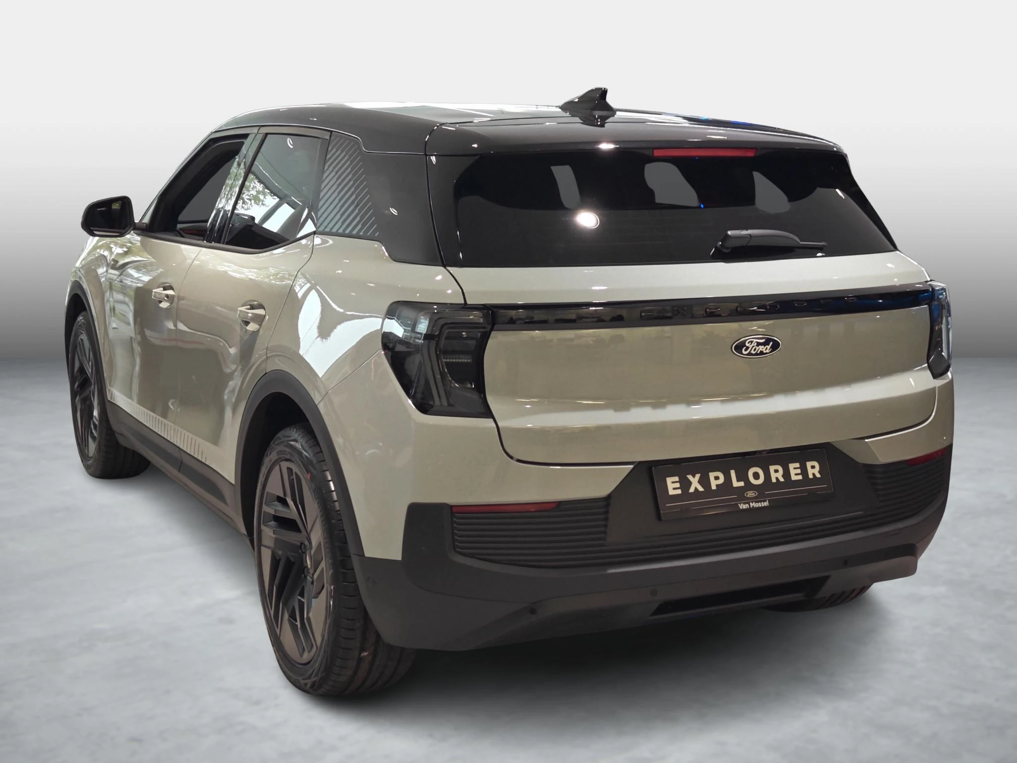Ford-Explorer-image-5