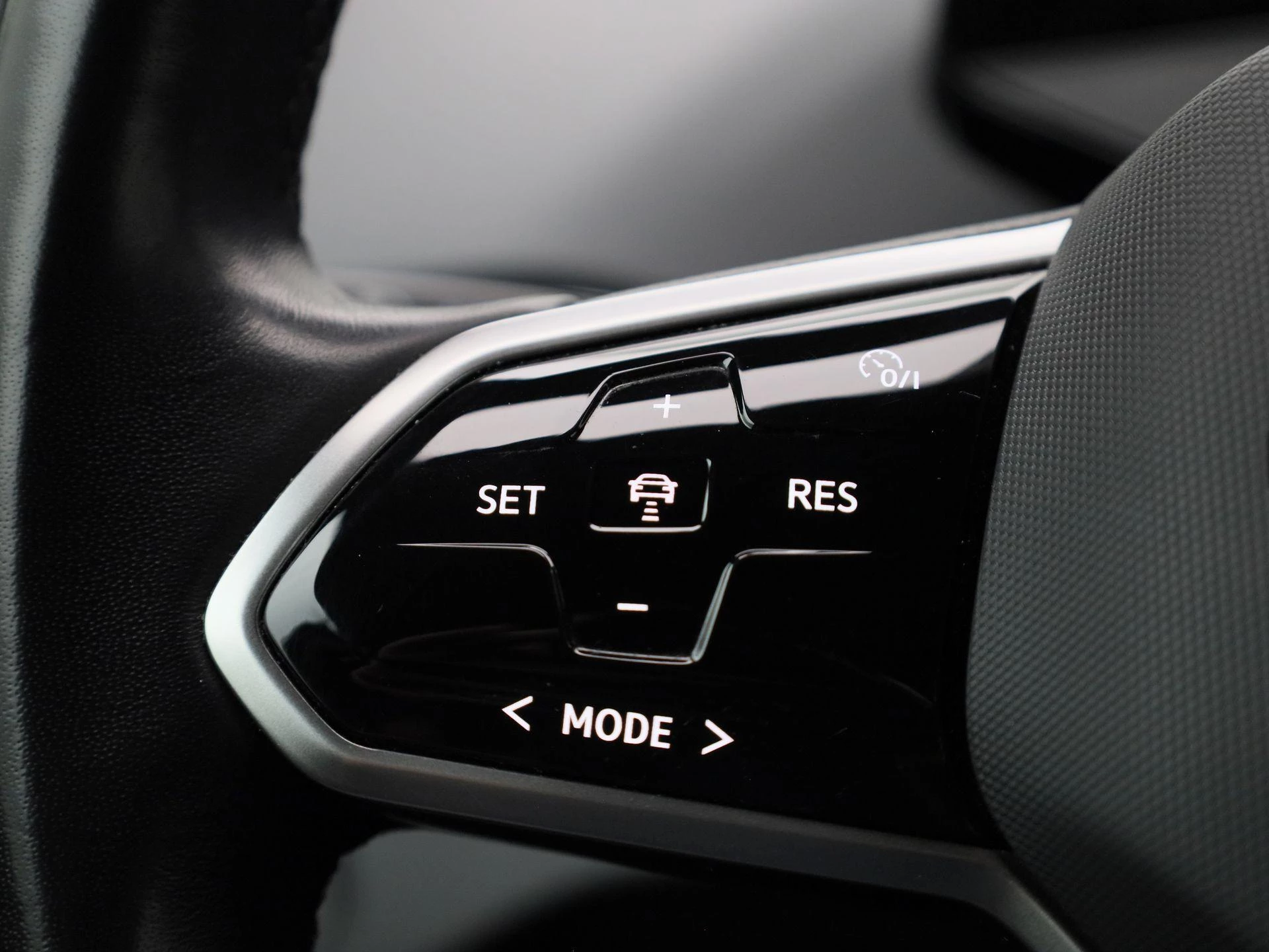 Volkswagen ID.4 Life 77 kWh 204 PK