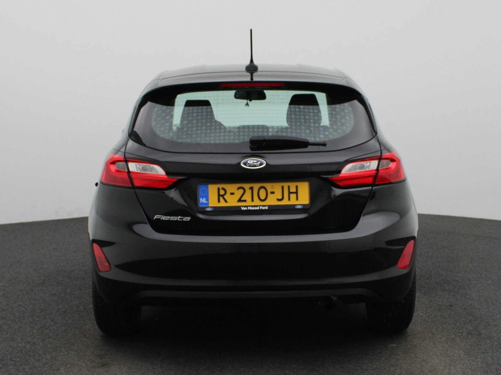 Ford-Fiesta-image-4