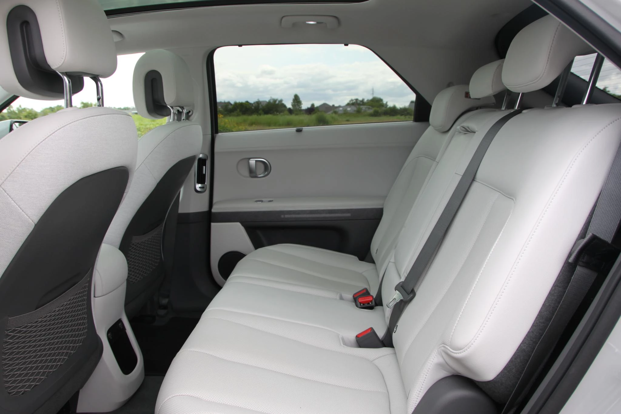 Hyundai-IONIQ 5-image-25