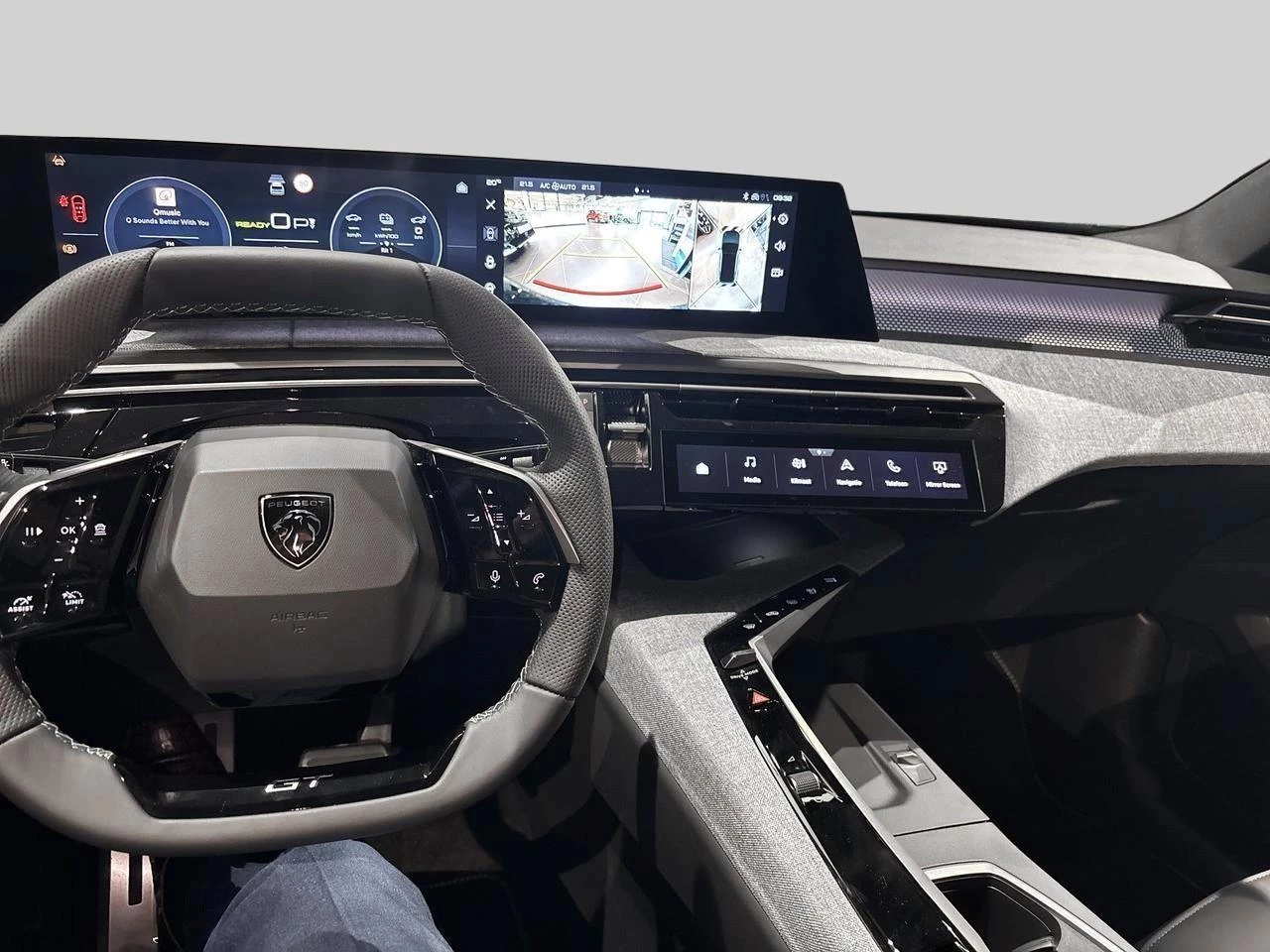 Peugeot-e-3008-image-12