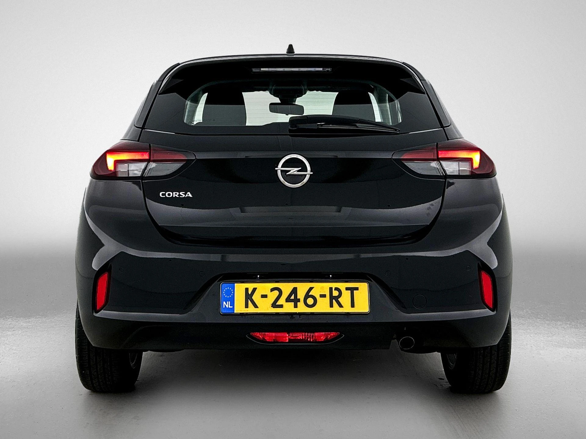 Opel-Corsa-image-2