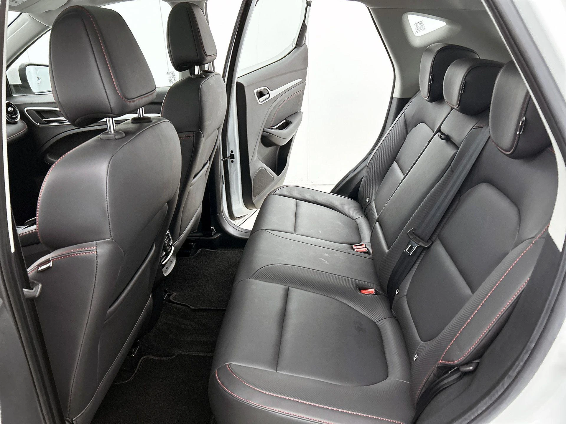 MG-ZS EV-image-28