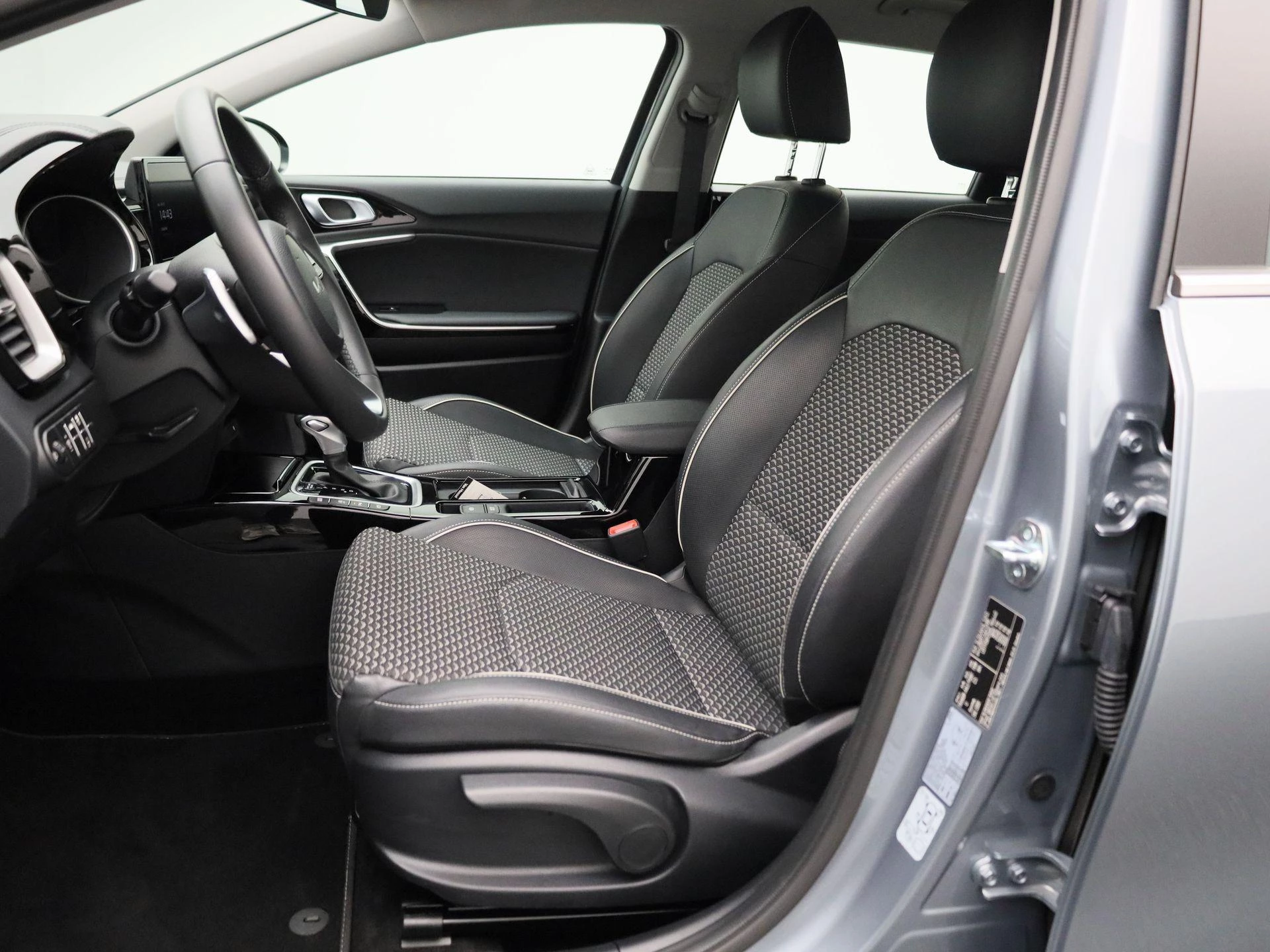 Kia-Ceed Sportswagon-image-10