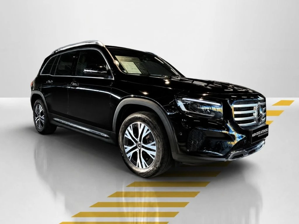 Mercedes-Benz-GLB 200 d-image-16