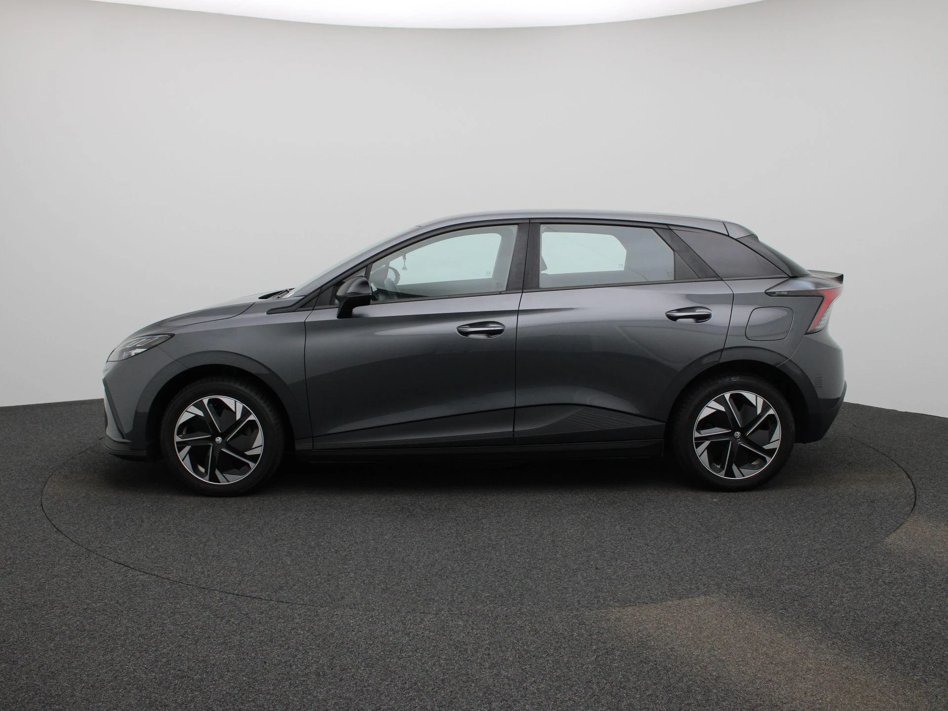 MG-MG4 EV-image-4