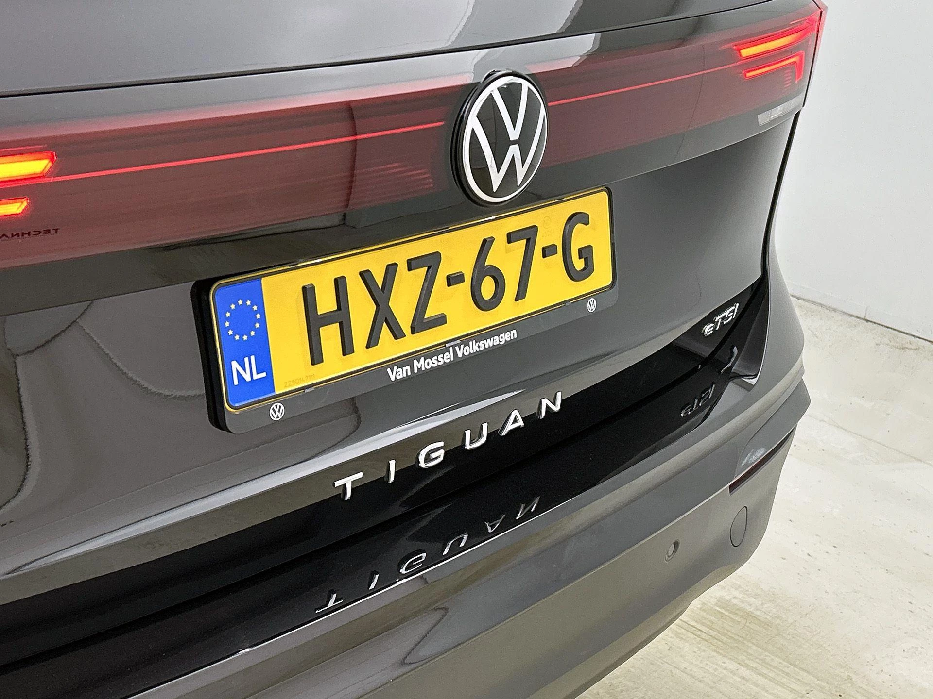 Volkswagen-Tiguan-image-36